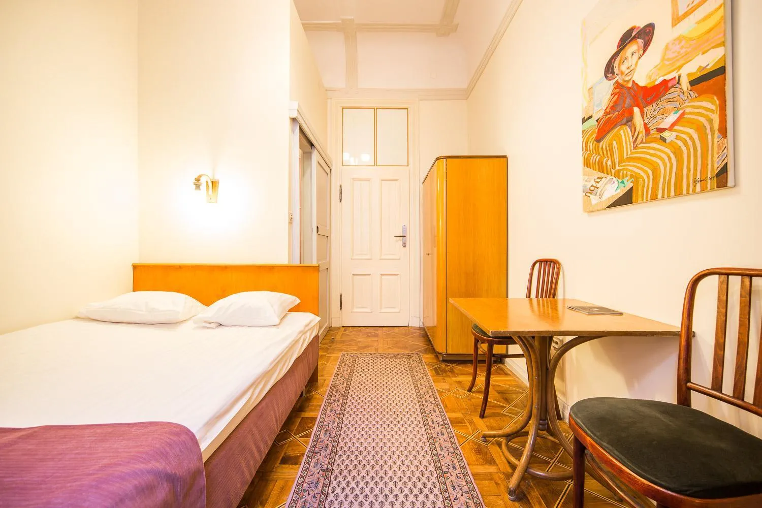 Other, Bed in Chopin Boutique