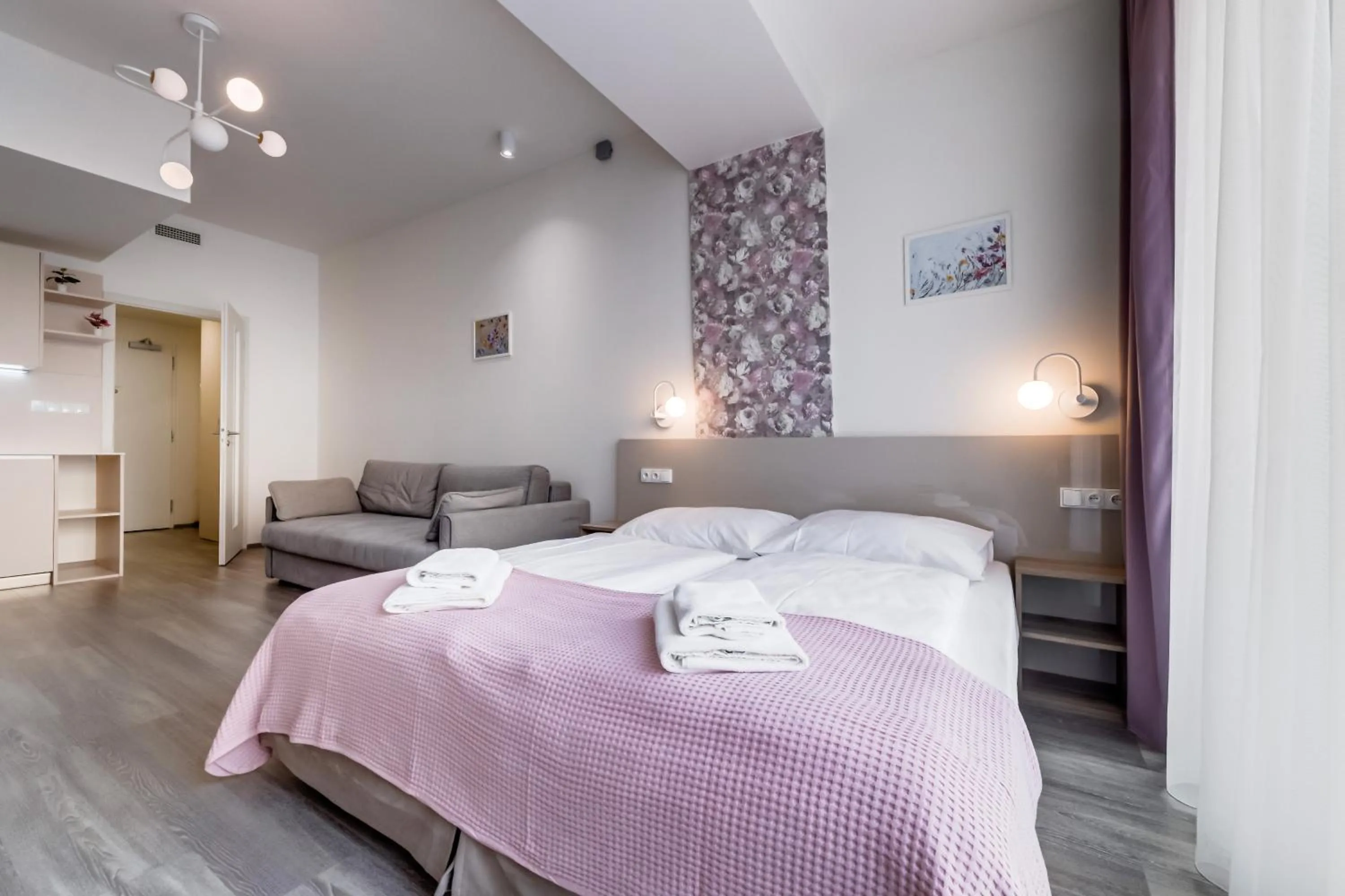 Bed in Kora Apartments