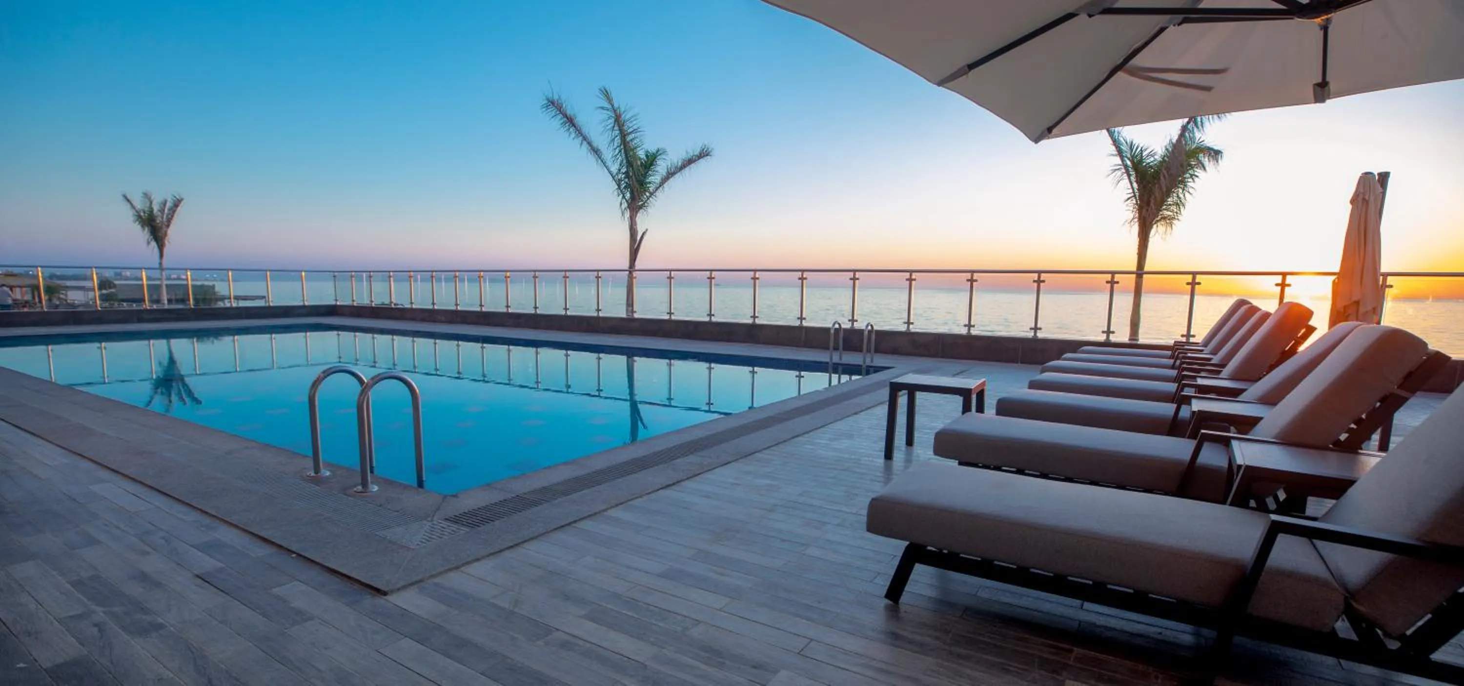 Swimming pool in Waves Hotel