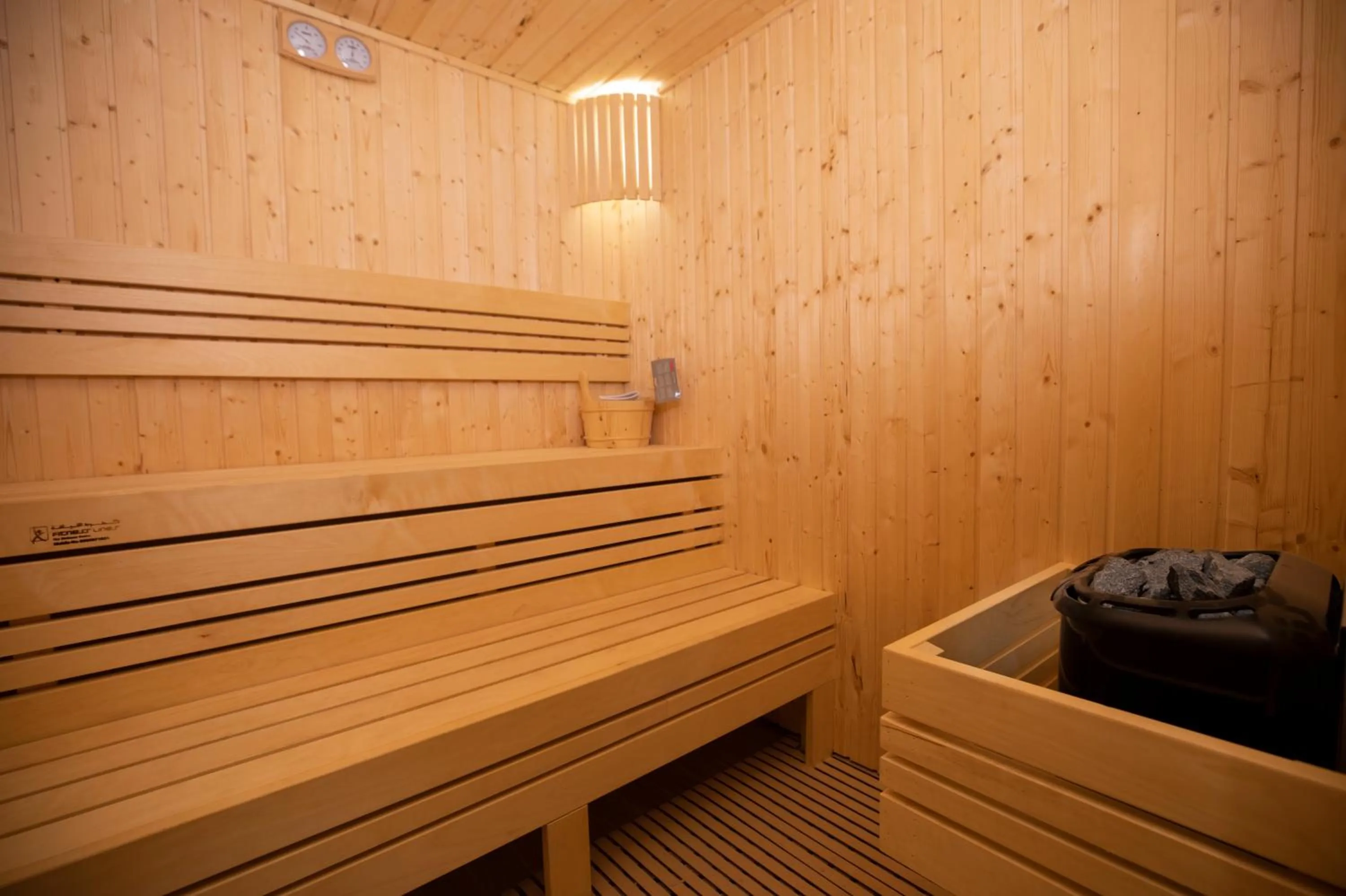 Sauna in Waves Hotel