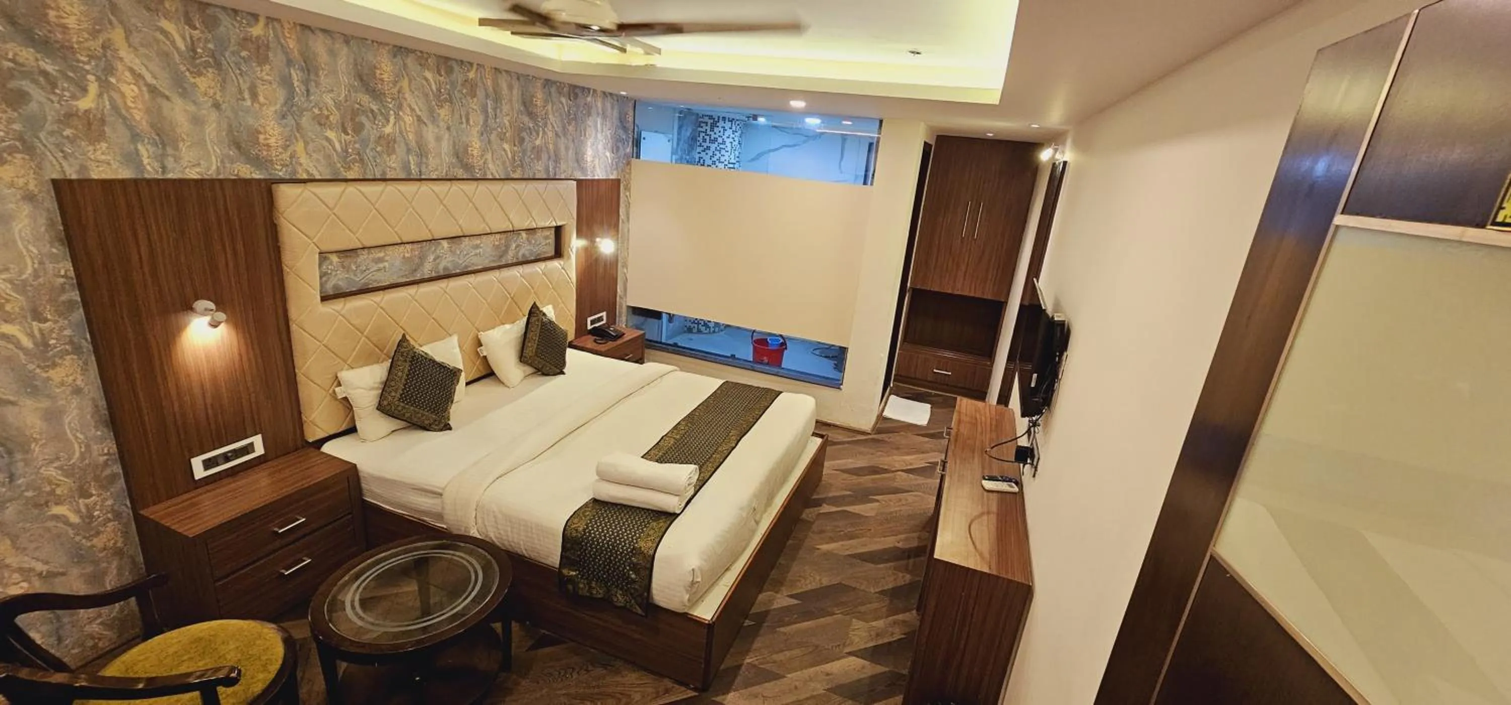 Photo of the whole room, Bed in THE TRIUMPH Hotel