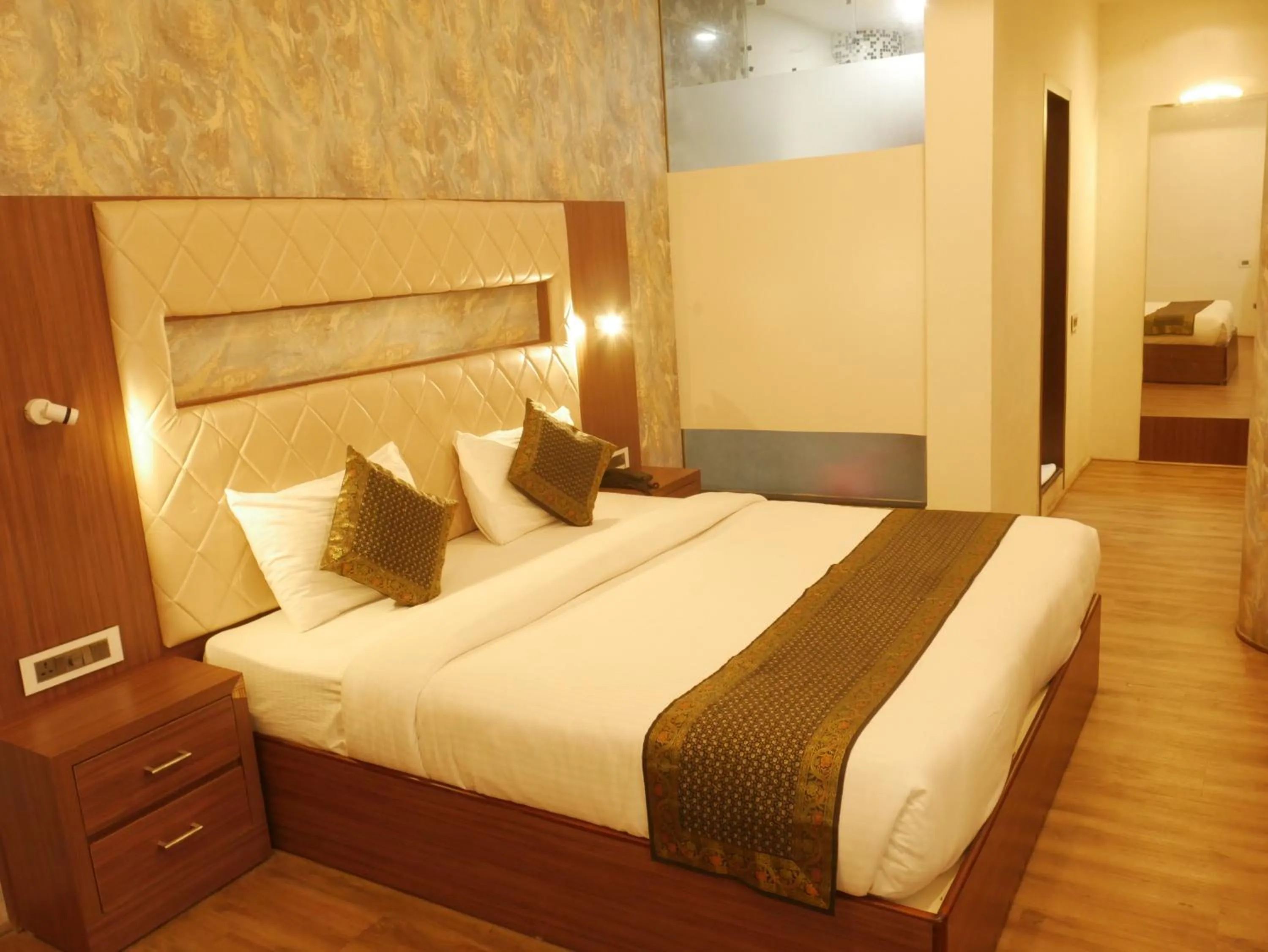 Bedroom, Bed in THE TRIUMPH Hotel