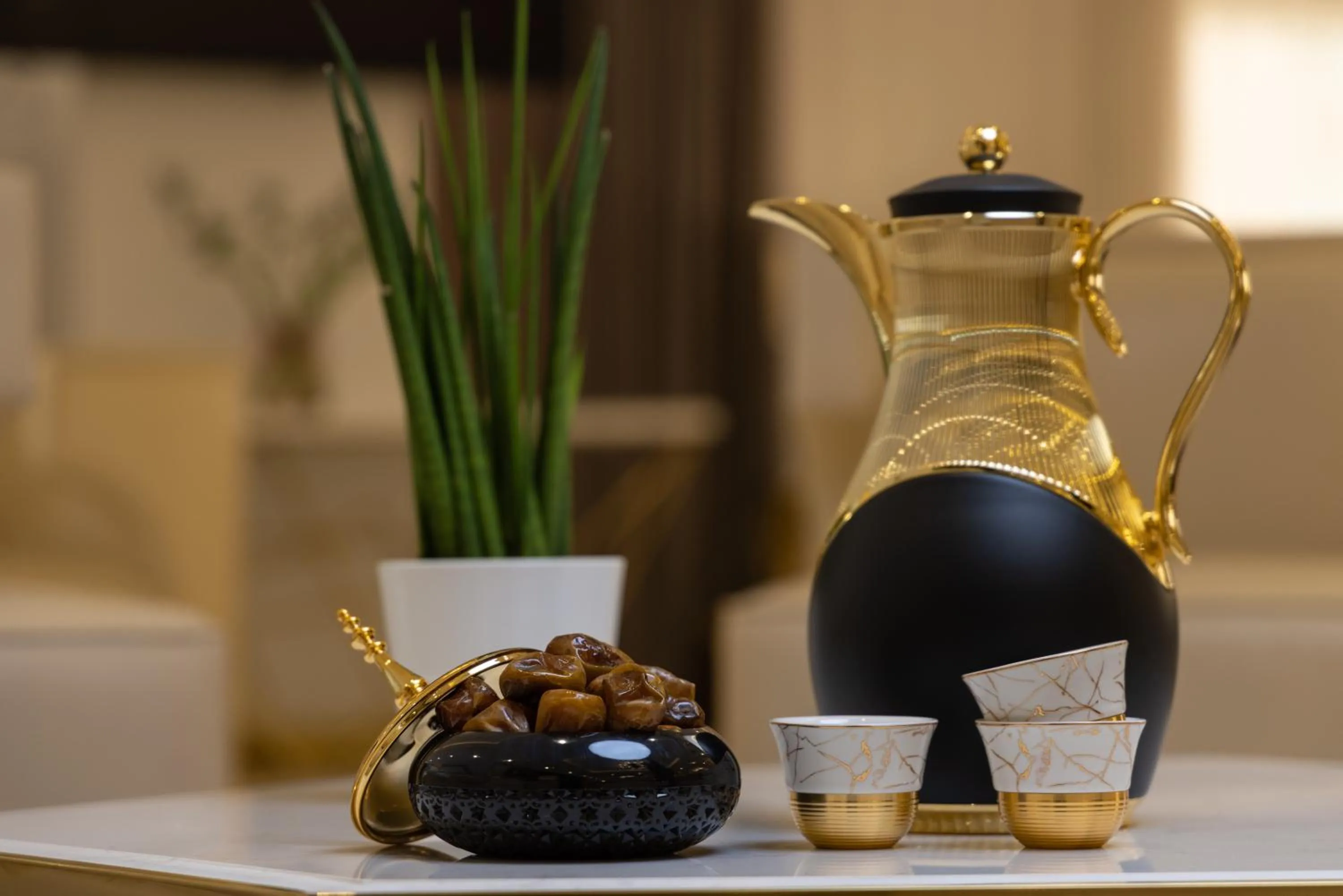 Coffee/tea facilities in Qasr Al Sahab Hotel Makkah