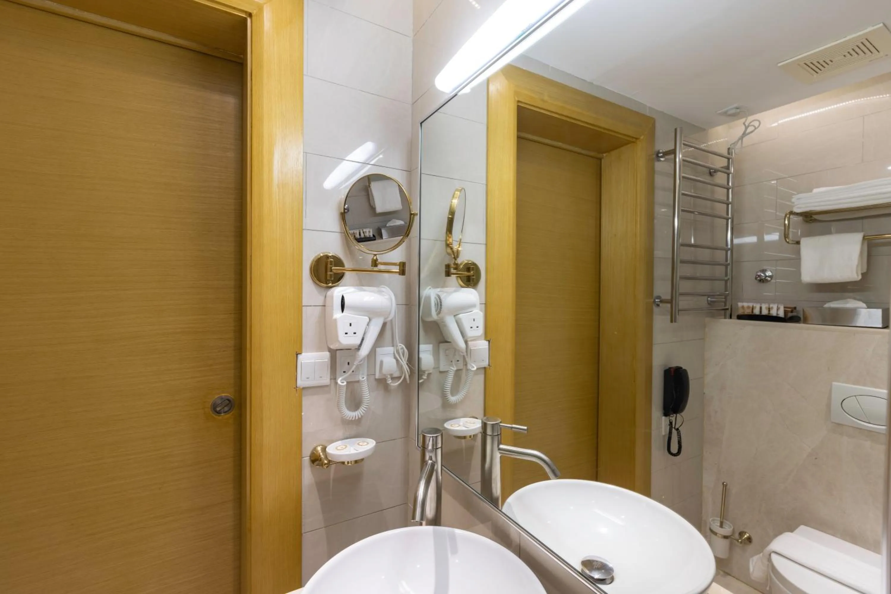 Bathroom in Qasr Al Sahab Hotel Makkah