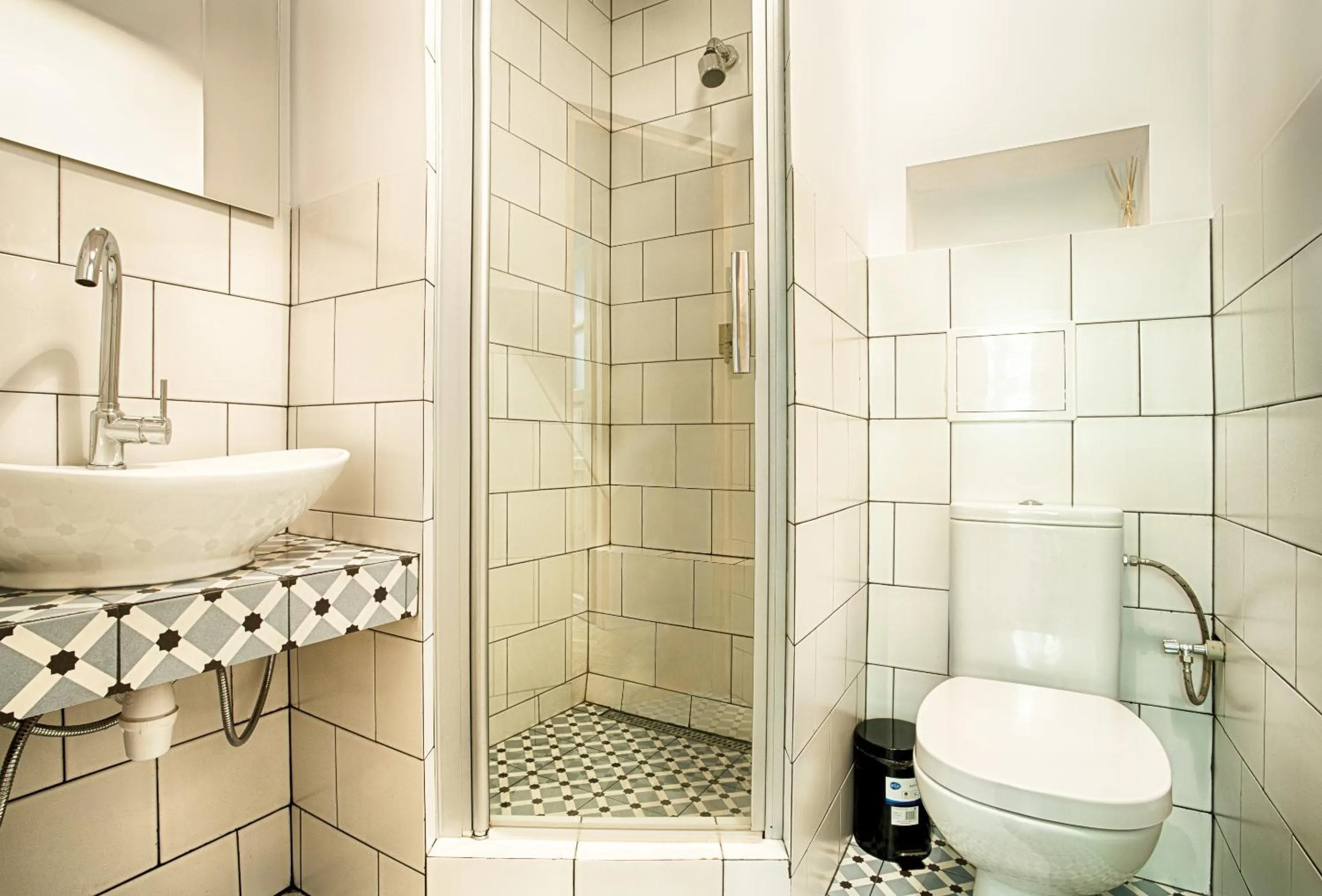 Bathroom in Old Town Kanonia Rooms & Apartments