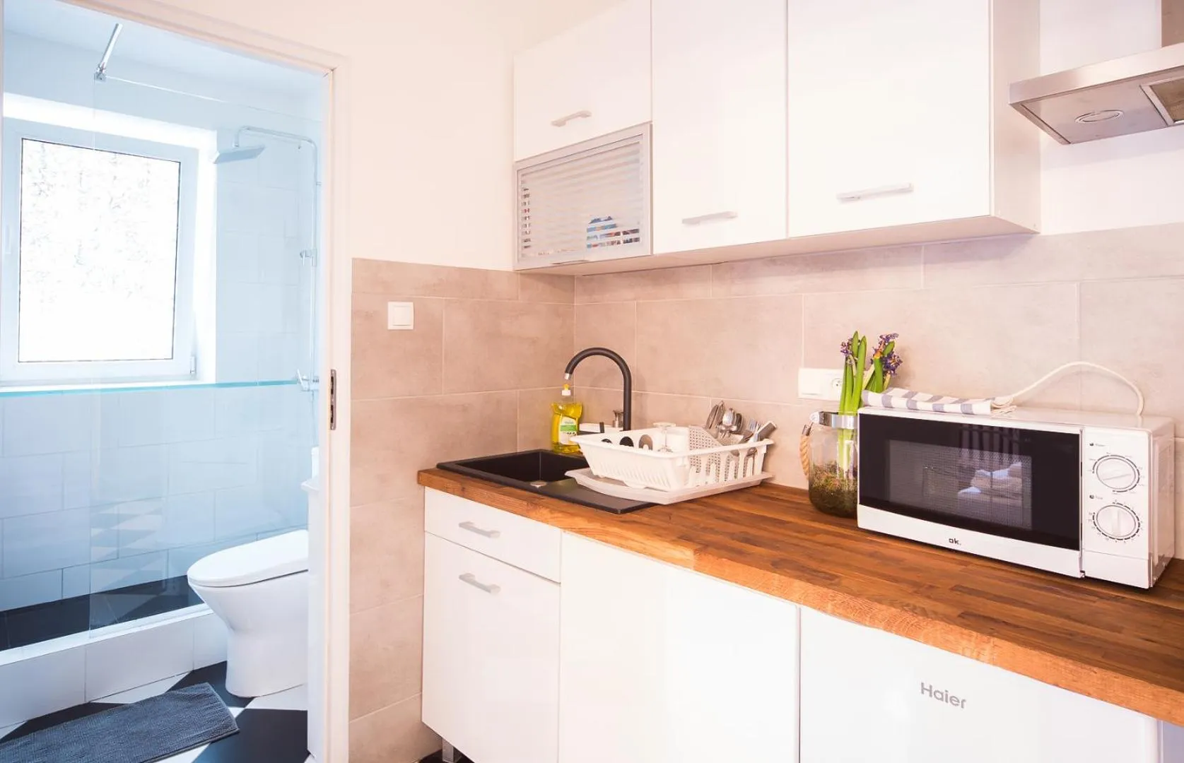 Kitchen or kitchenette in Old Town Kanonia Rooms & Apartments
