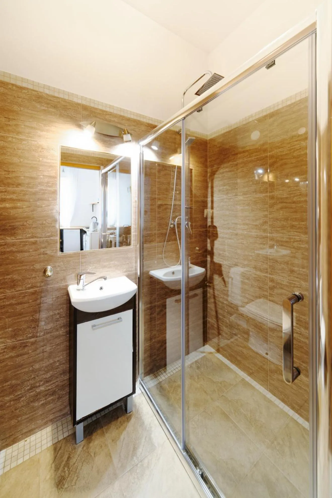 Bathroom in Old Town Kanonia Rooms & Apartments