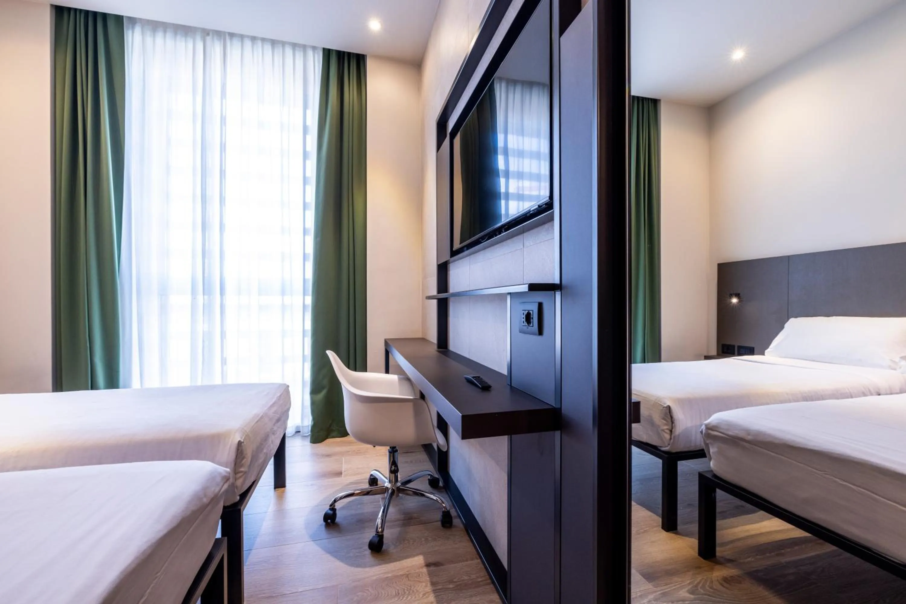 Bedroom, Bed in Hotel degli Arcimboldi