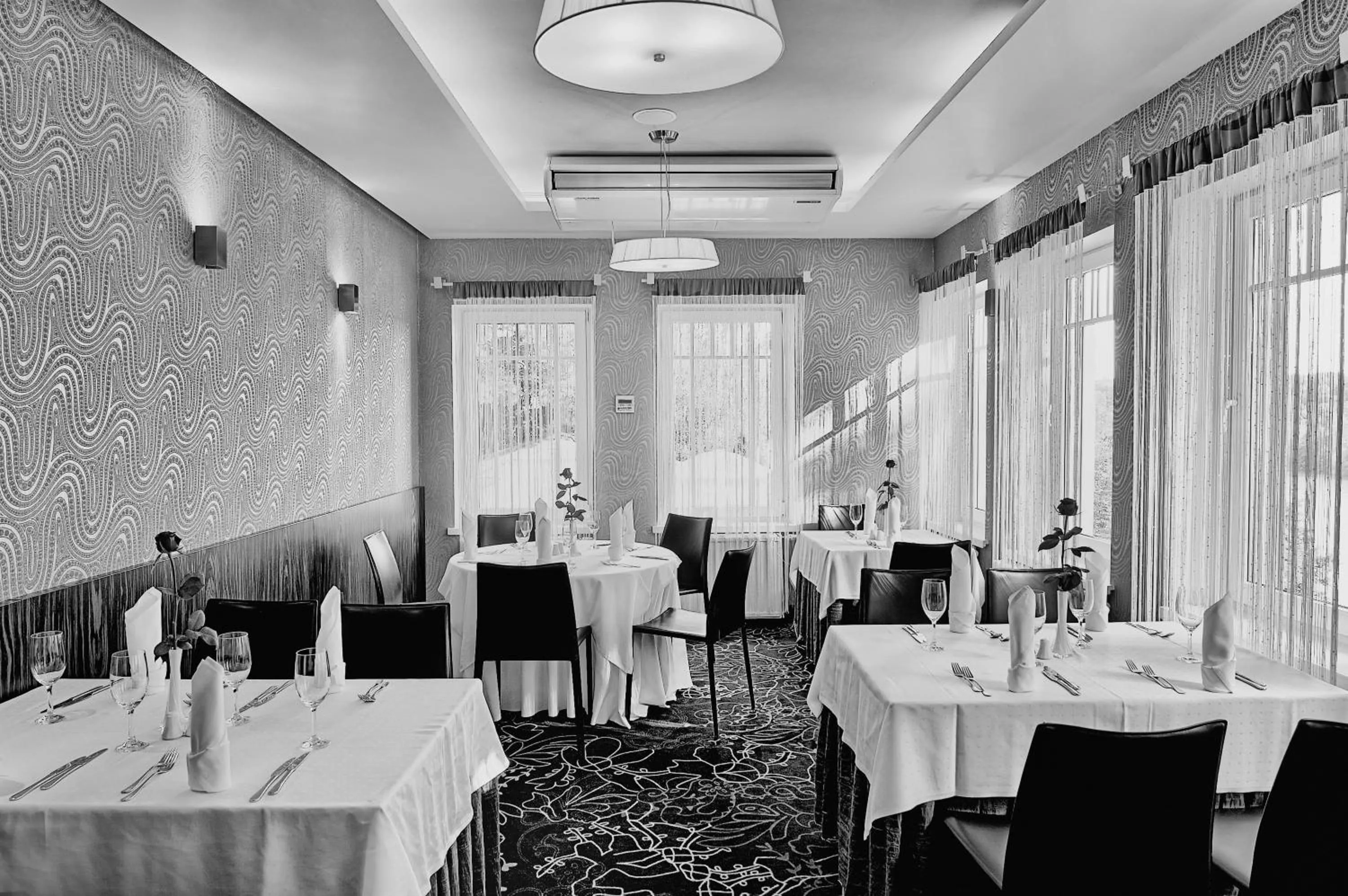 Restaurant/places to eat in Hotel Anders