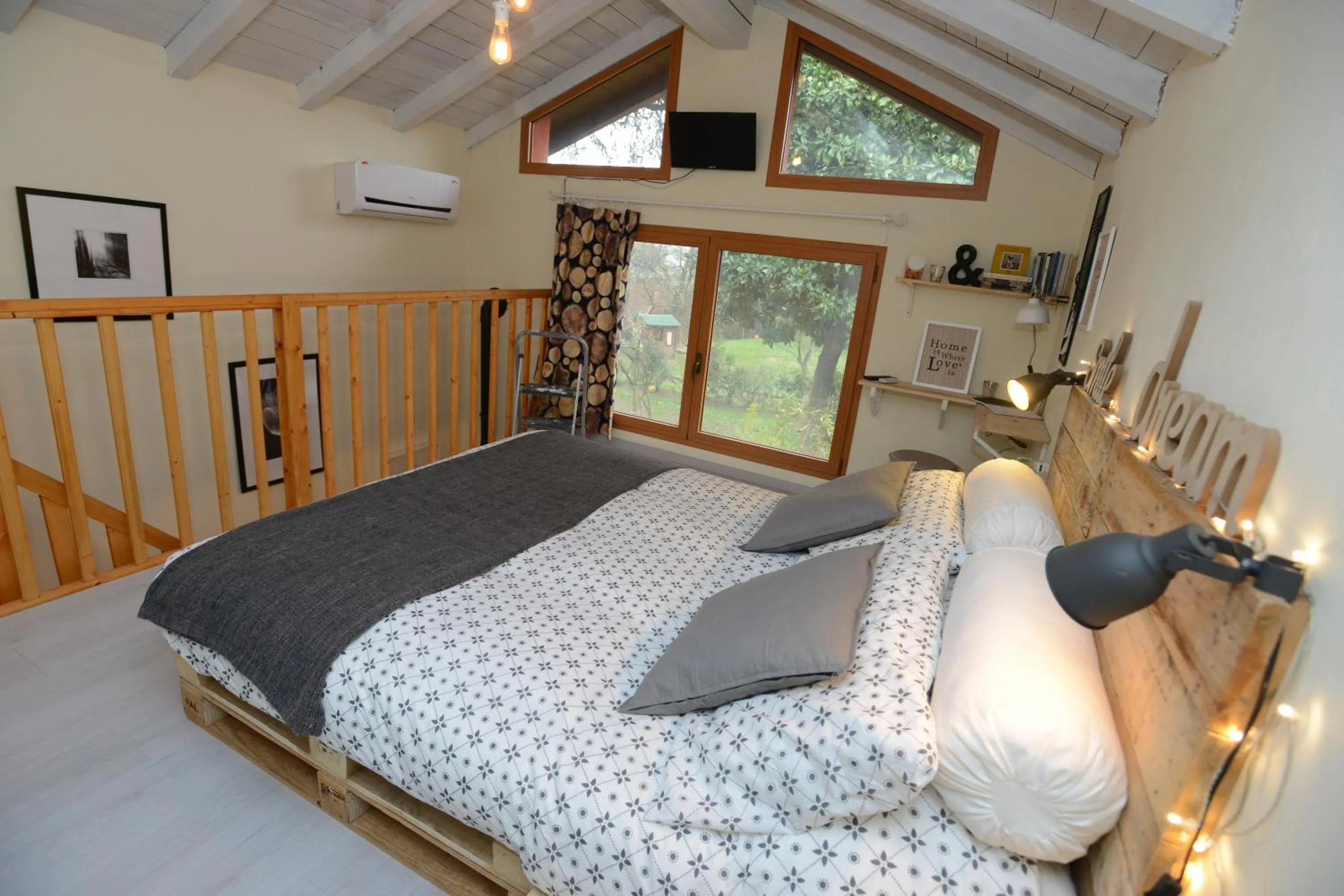 Photo of the whole room in Il Pettirosso B&B