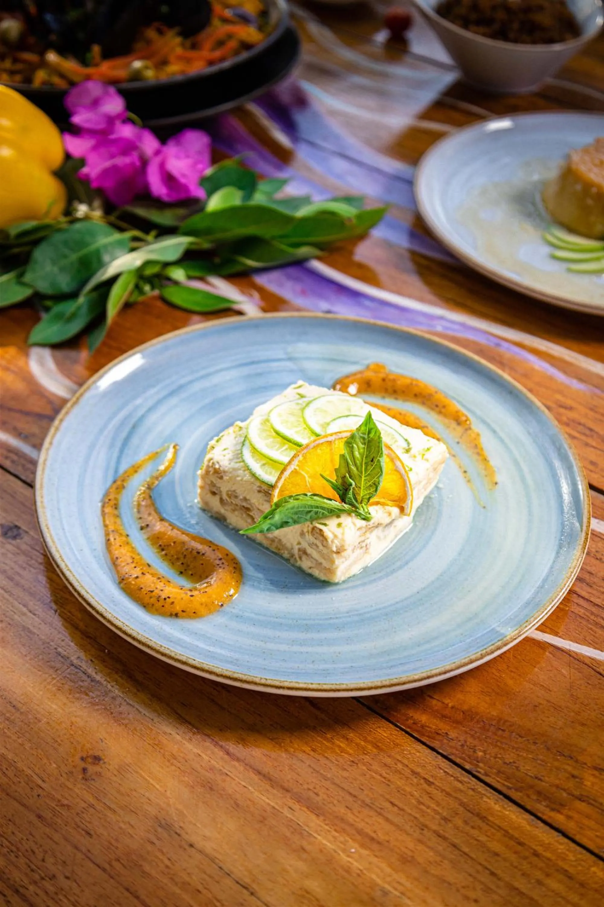 Food and drinks in Fenix Beach Cartagena