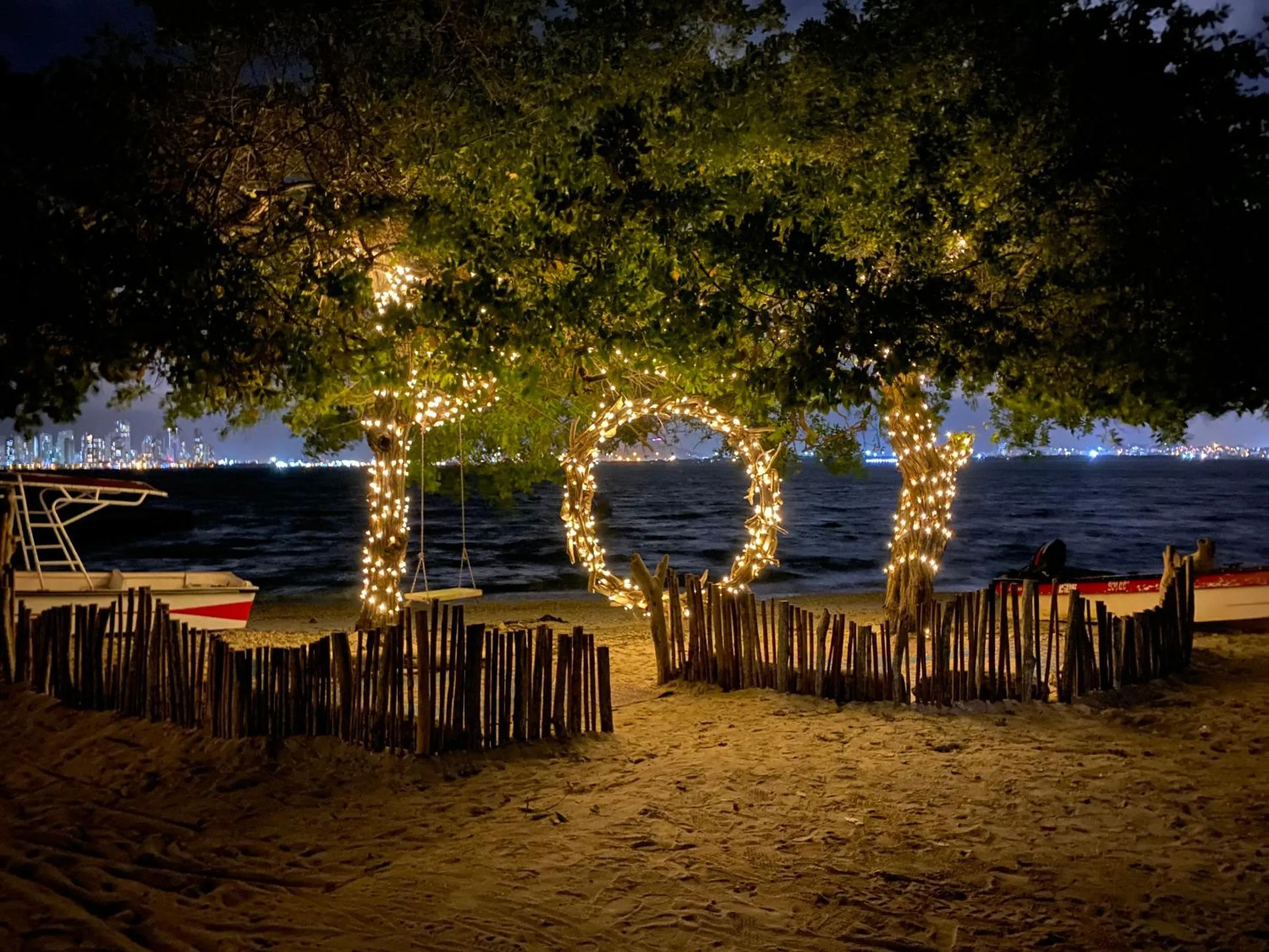 Night in Fenix Beach Cartagena