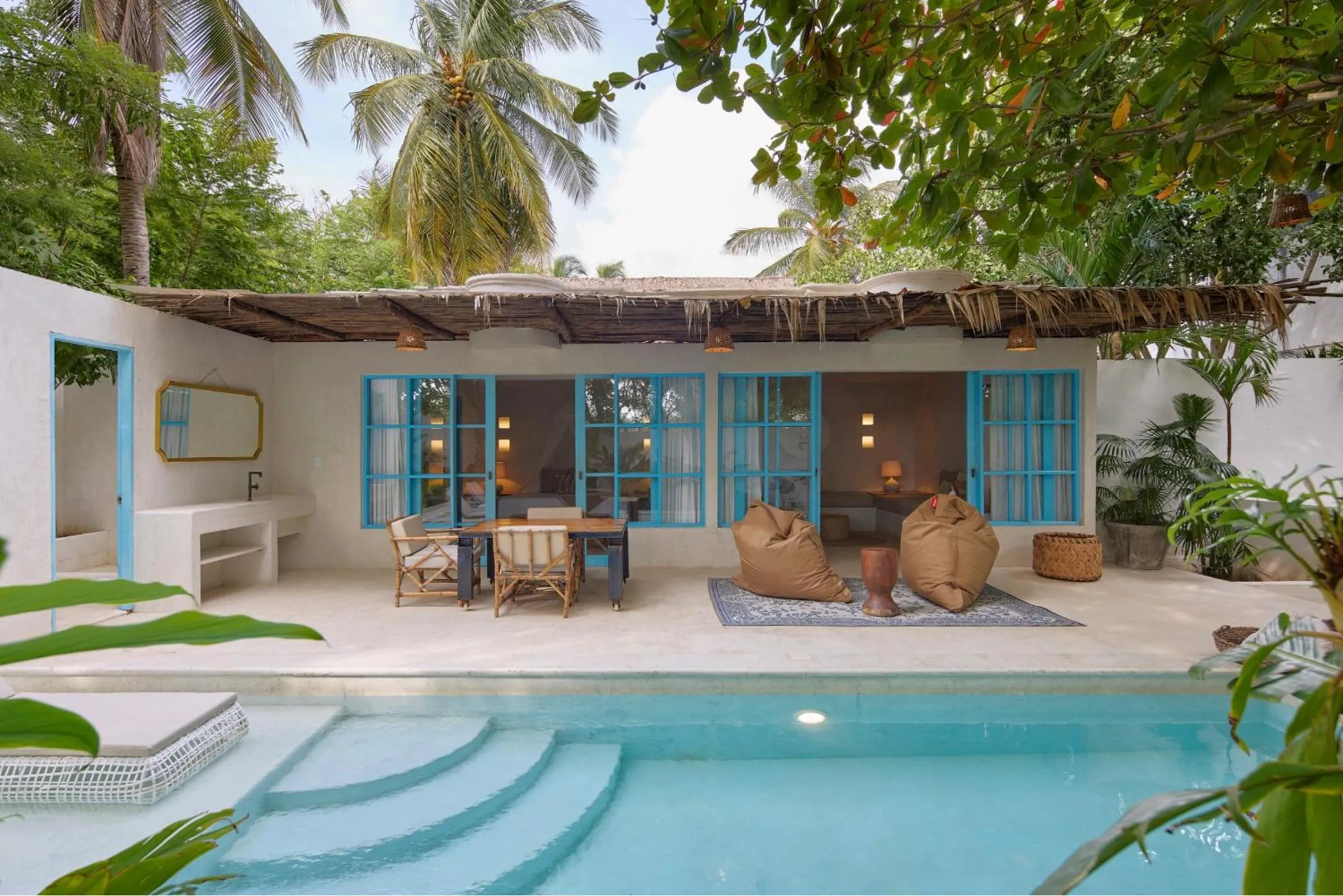 Garden in Fenix Beach Cartagena