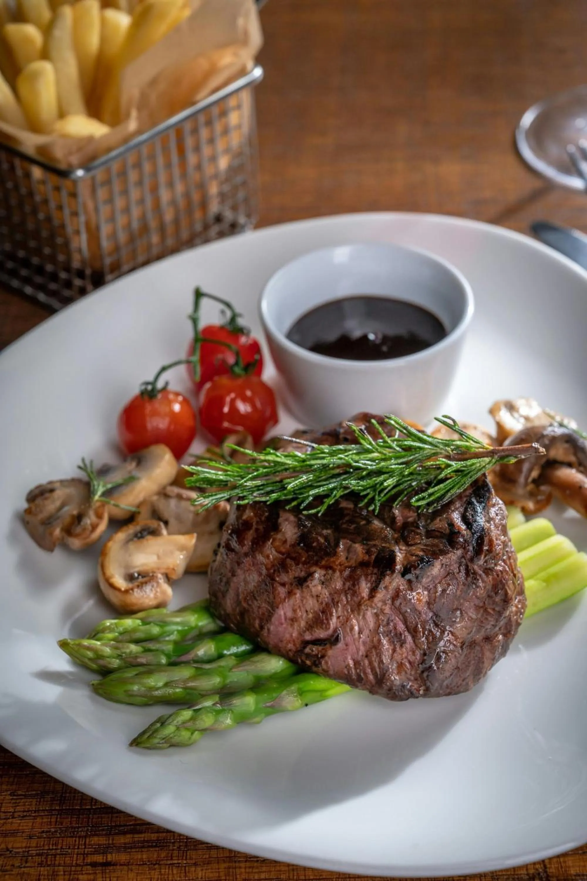 Restaurant/places to eat in Marriott Hotel Al Jaddaf, Dubai