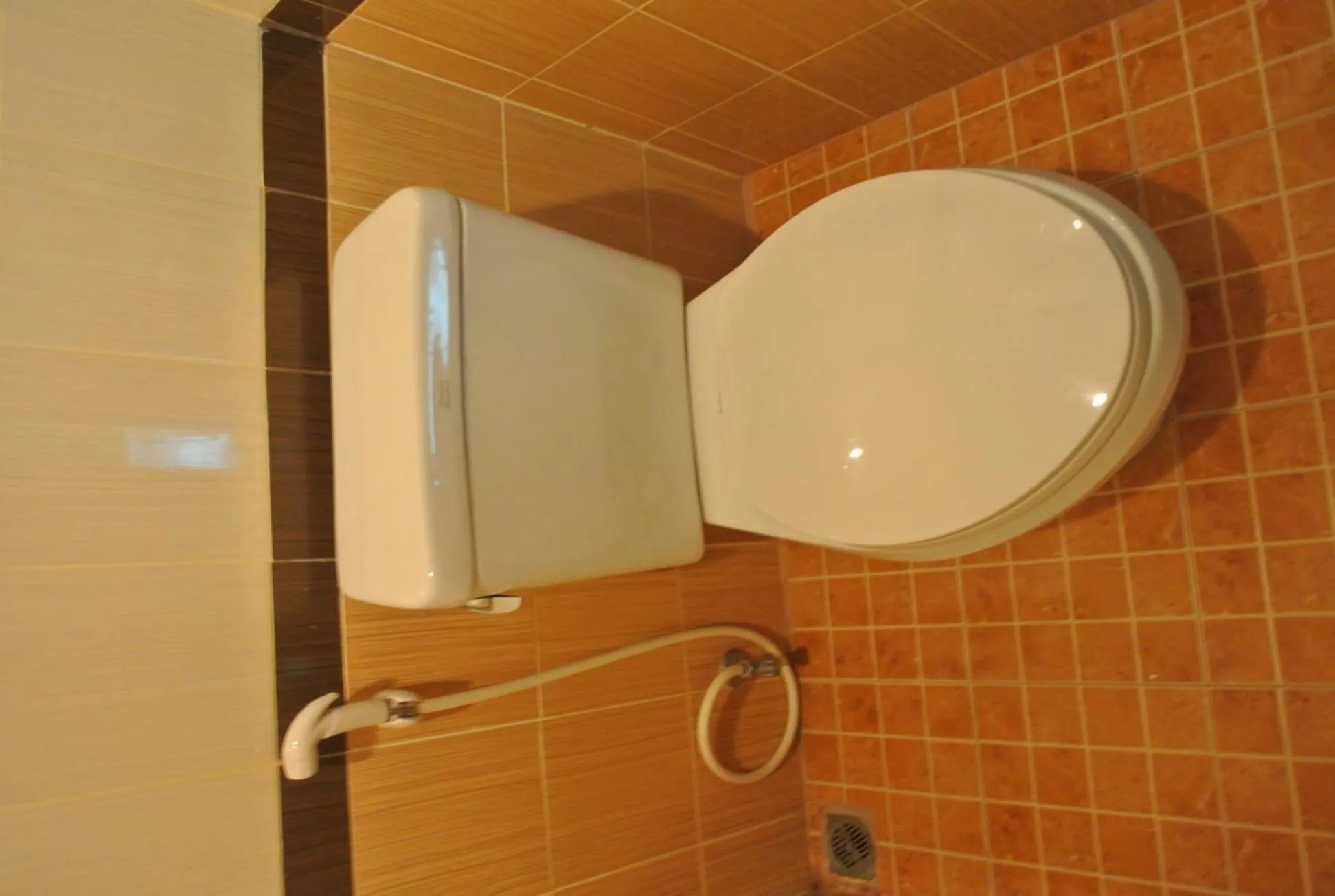 Bathroom in Chaikana Thani Hotel