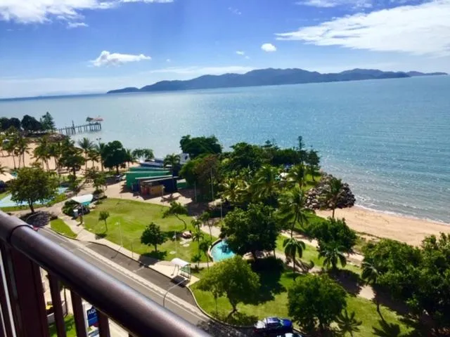 Patio in Seafront Studio The Strand