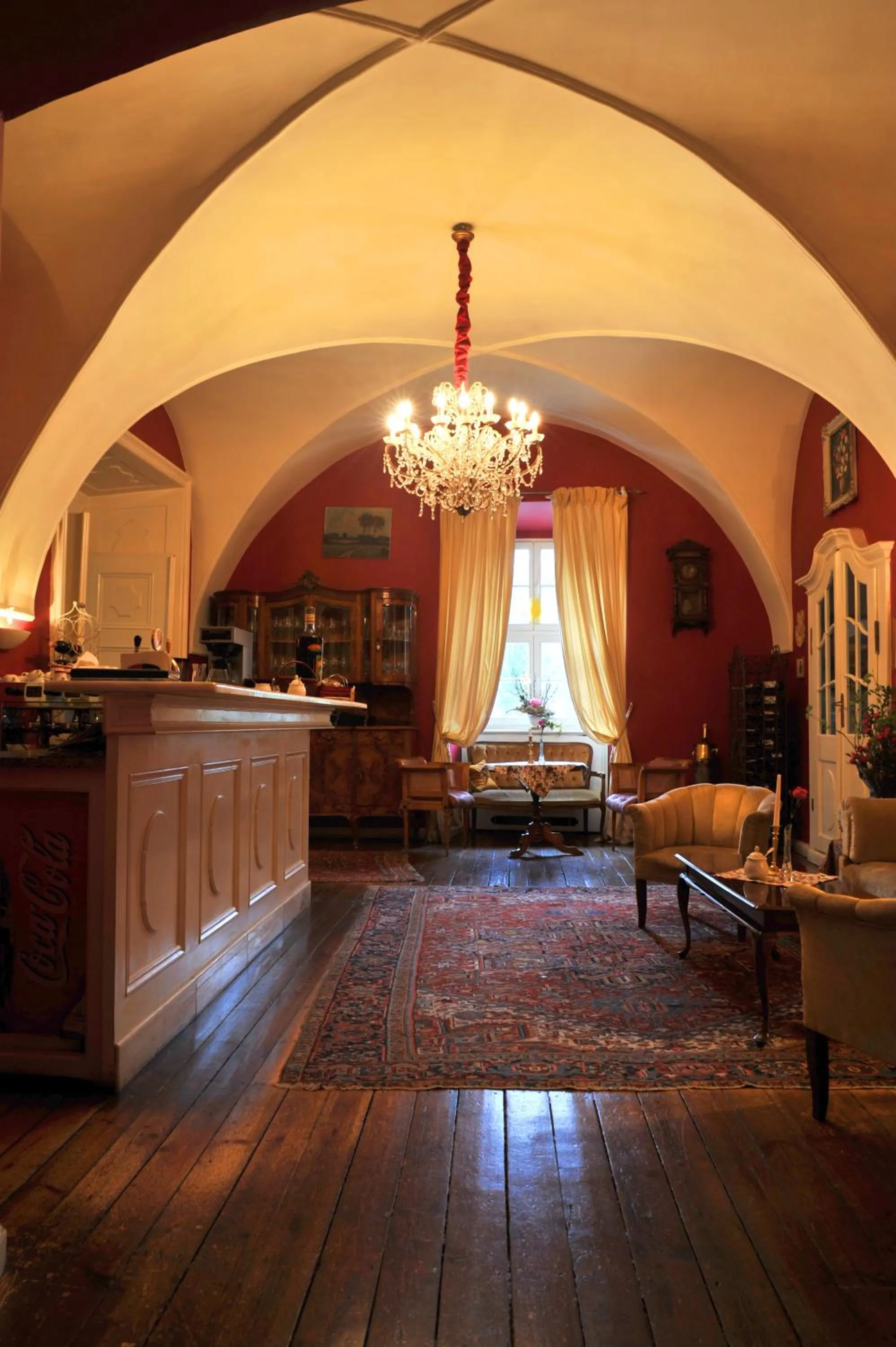 Restaurant/places to eat in Hotel Palac Staniszow