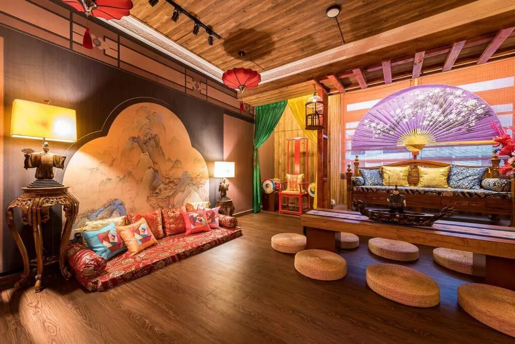 Fahrenheit88-Korea Theme Bukit Bintang Kuala Lumpur 2R2B 6Pax