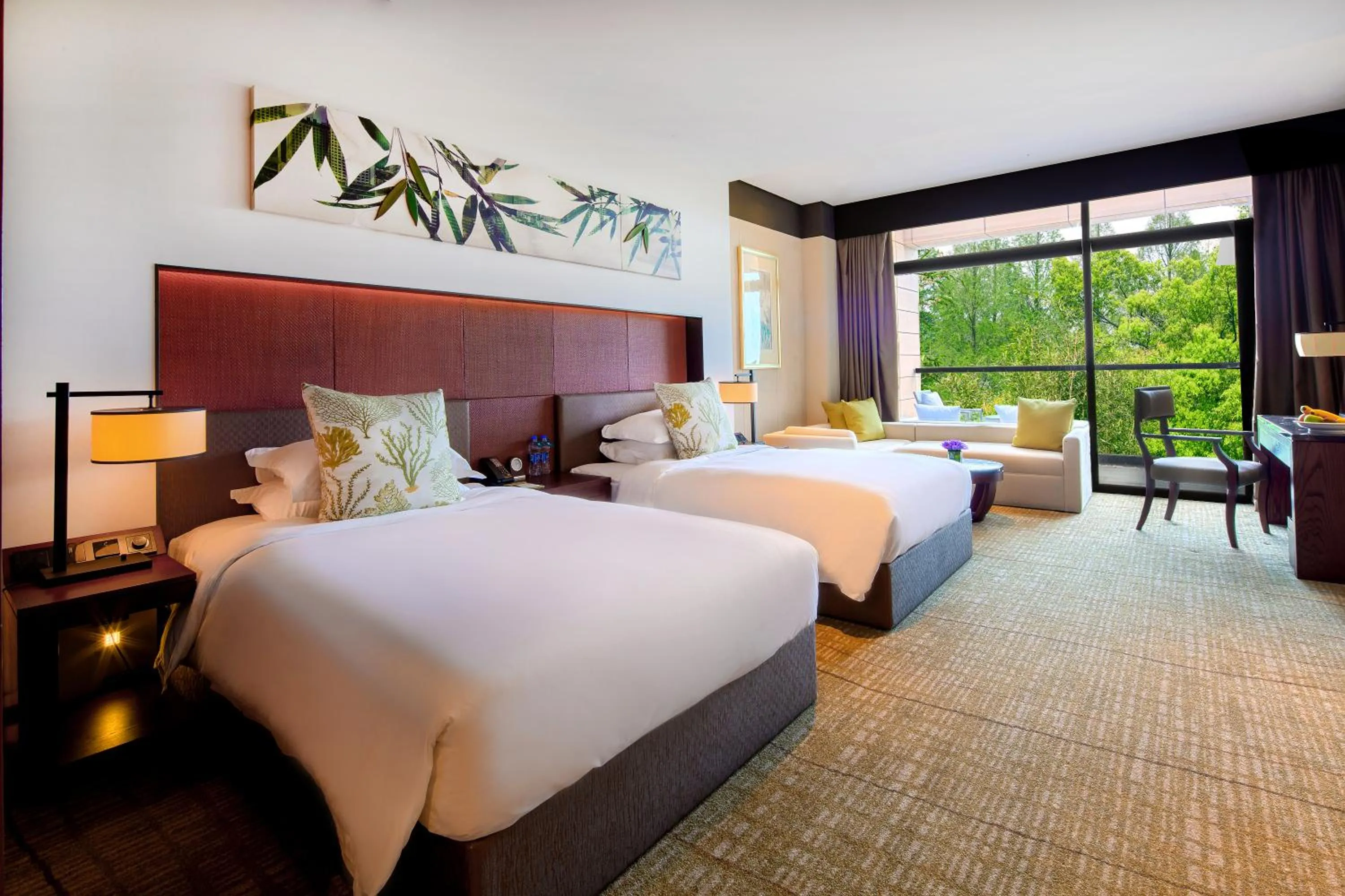 Photo of the whole room, Bed in Millennium Resort Hangzhou