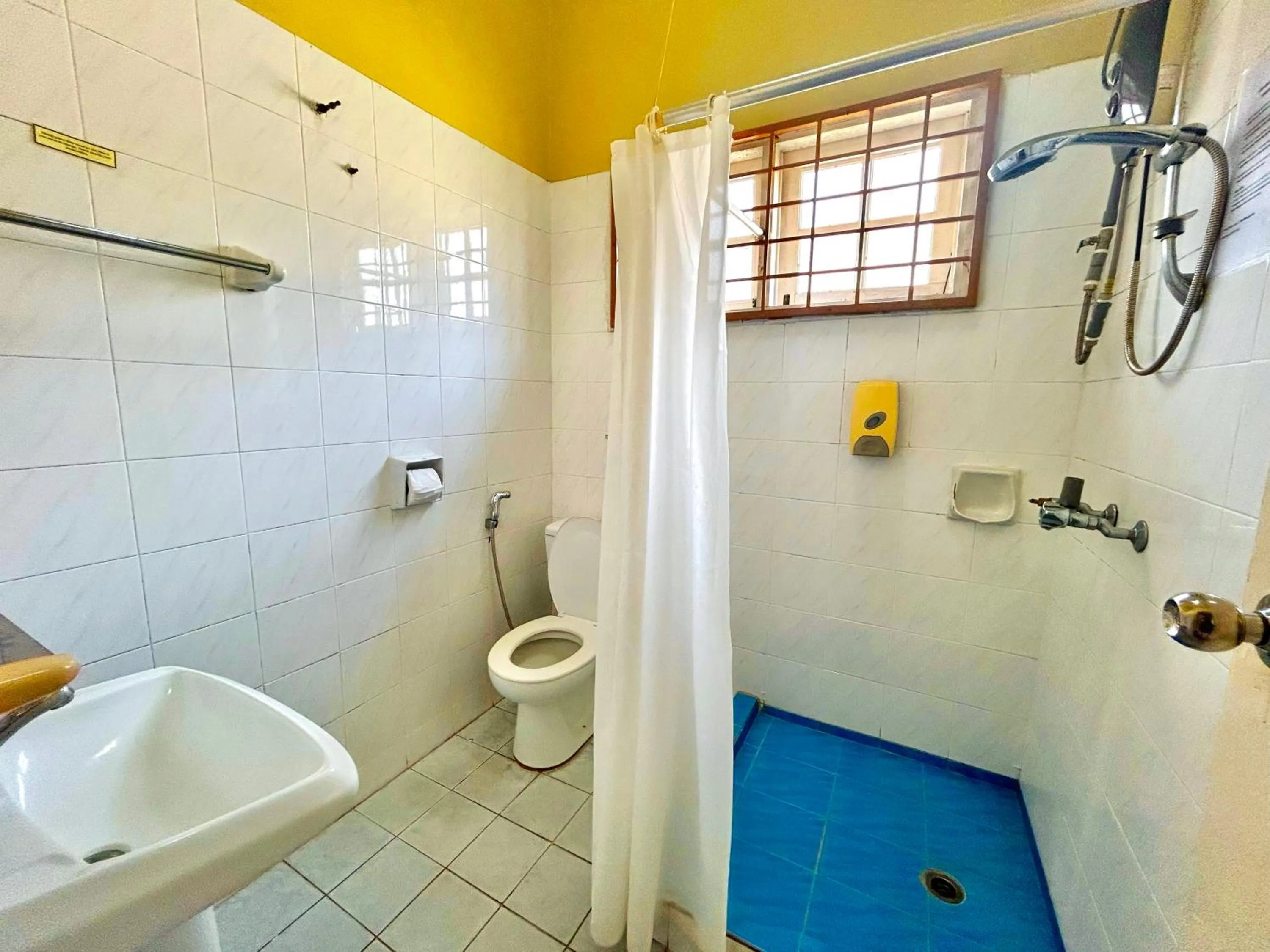 Toilet in RUMBIA RESORT VILLA Paka Terengganu