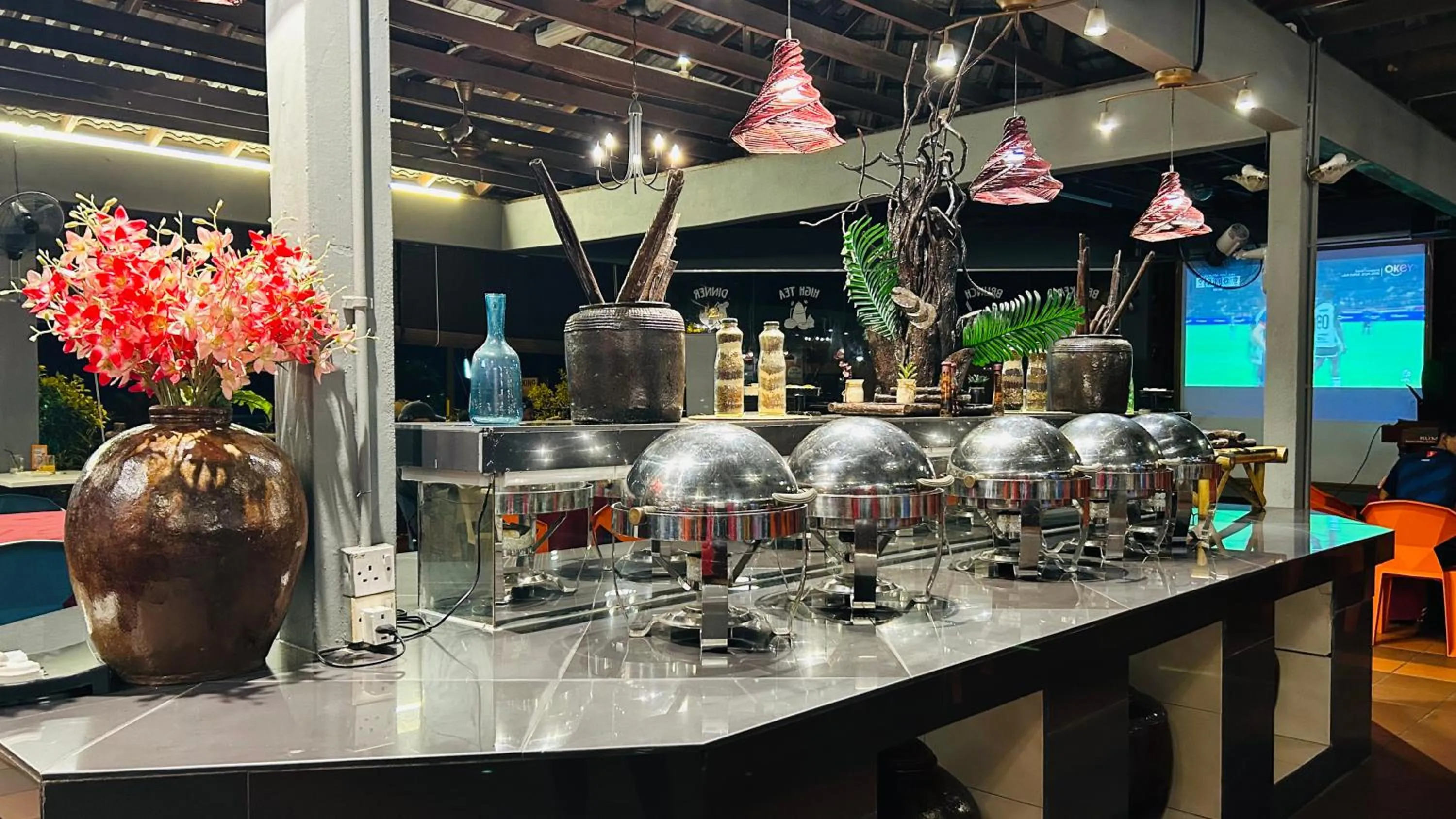 Restaurant/places to eat in RUMBIA RESORT VILLA Paka Terengganu