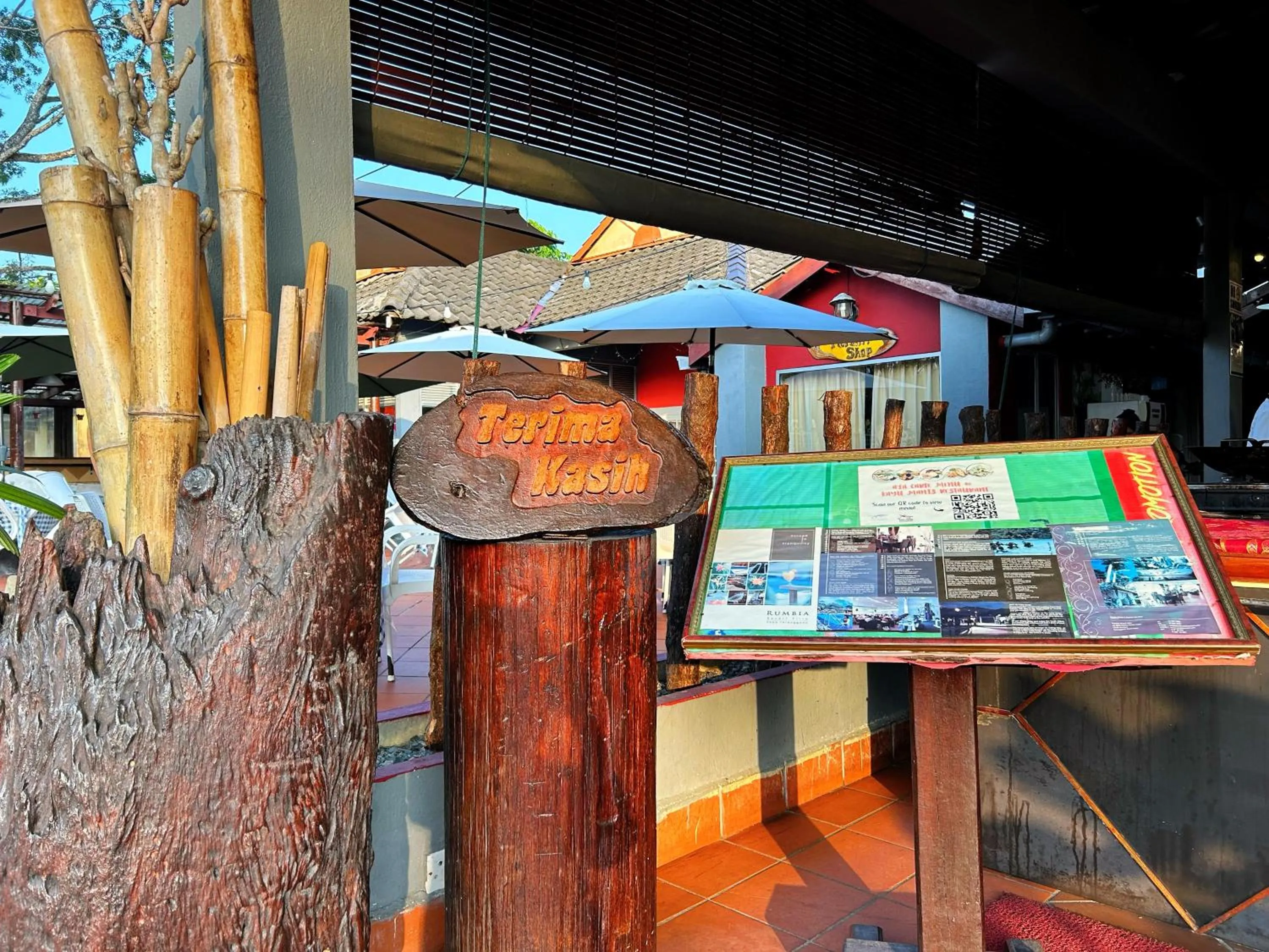 Restaurant/places to eat in RUMBIA RESORT VILLA Paka Terengganu