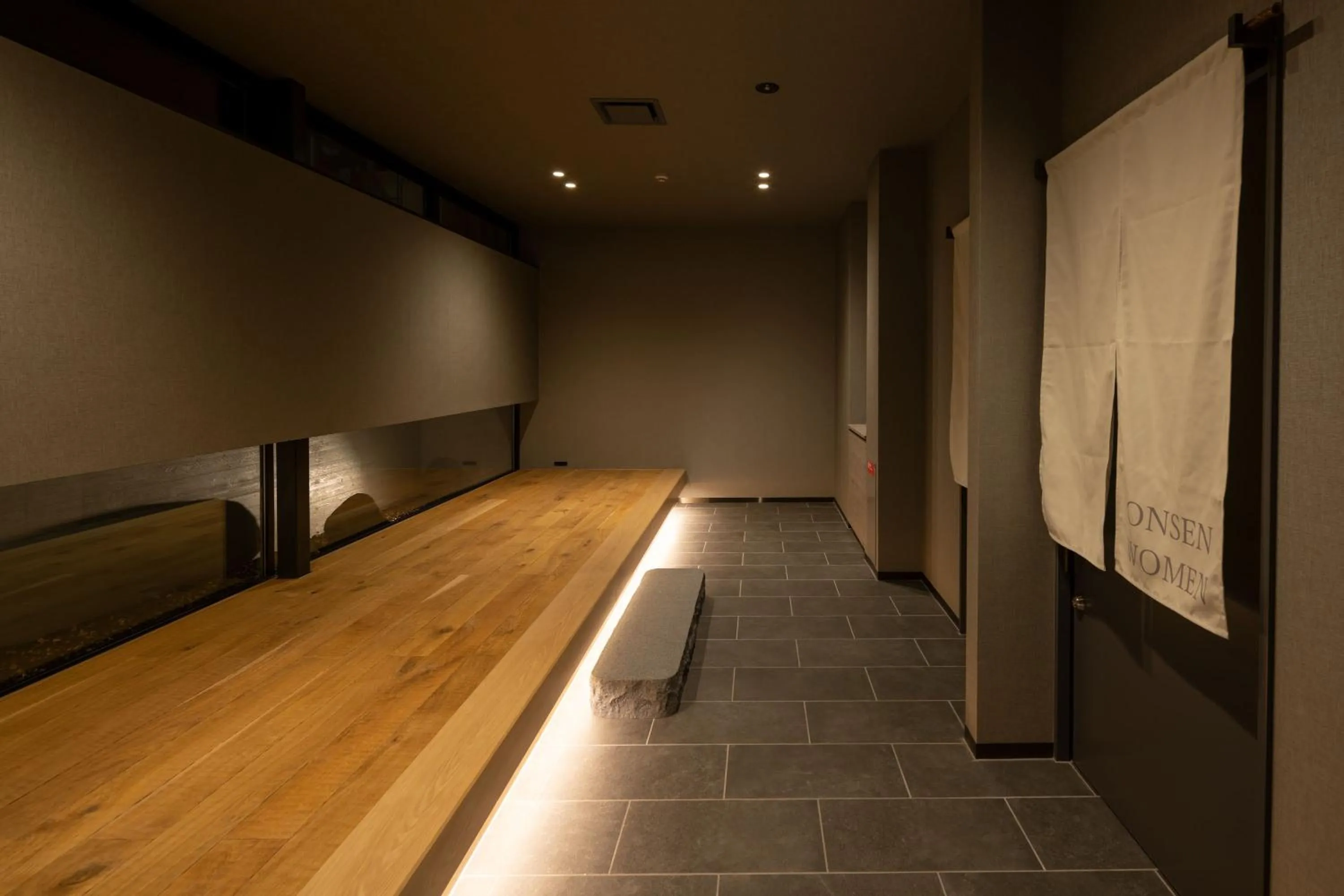 Public Bath in Minakami Onsen Aratashi Minakami