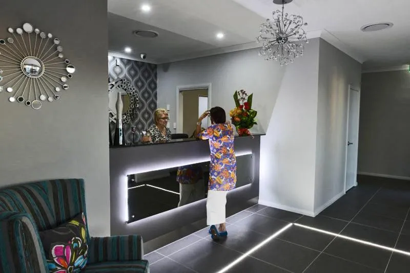 Lobby or reception in Astro Dish Motor Inn