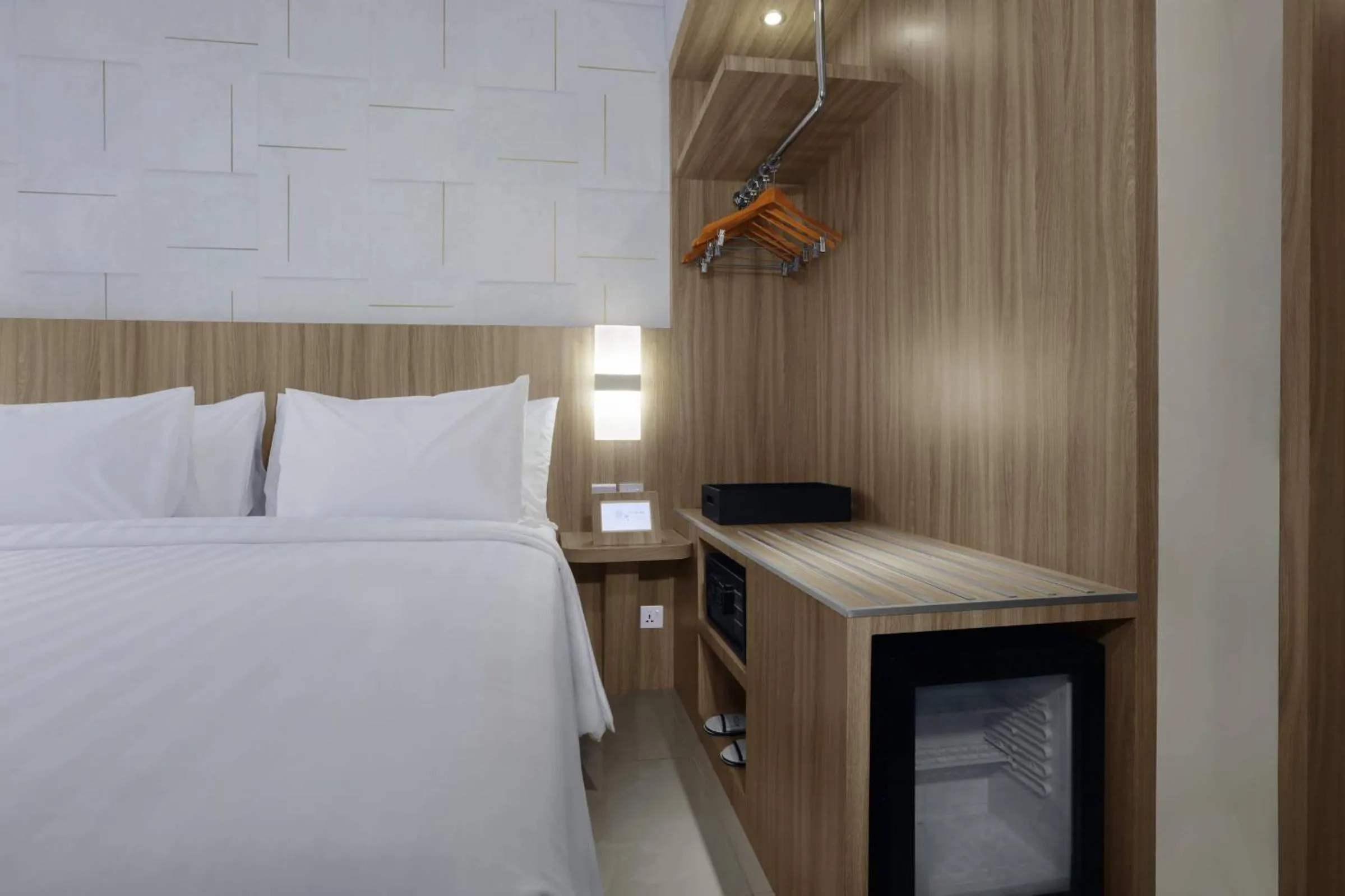 Bed in Aston Nagoya City Hotel