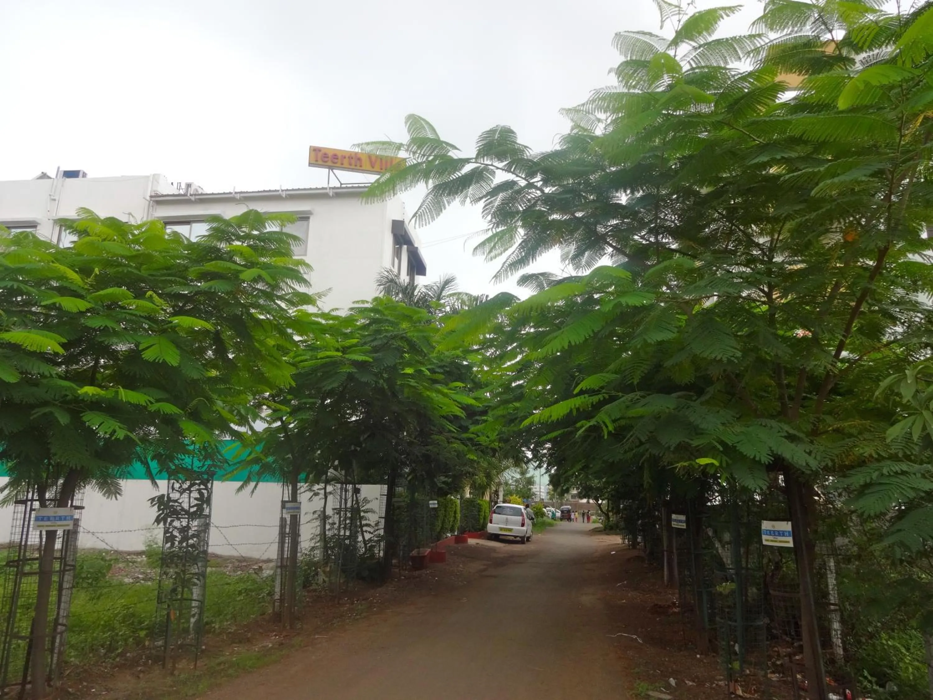 Facade/entrance in Teerth Villa