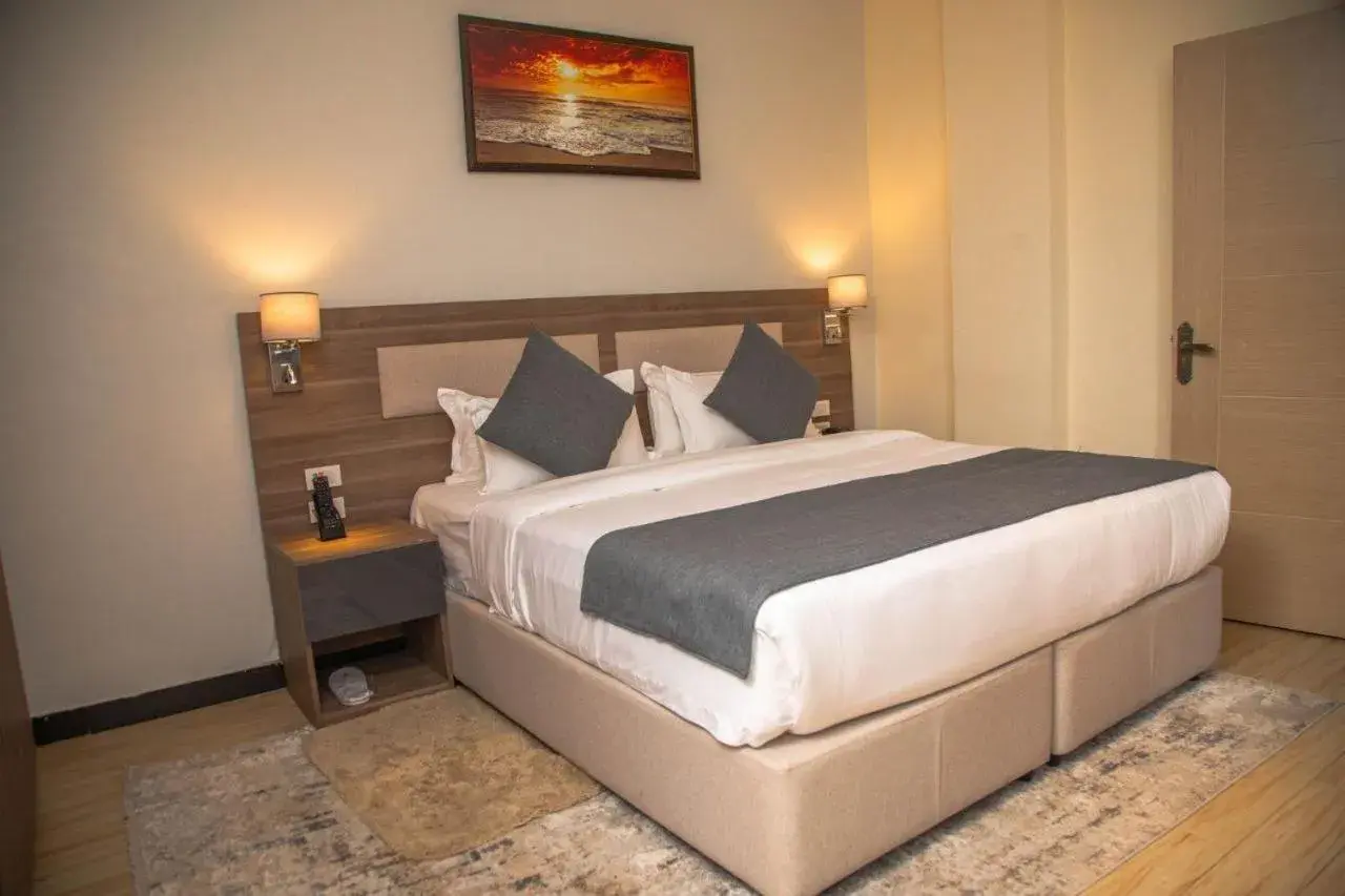 Suite - single occupancy in Triple E Hotel and Spa Suite - single occupancy in Triple E Hotel and Spa