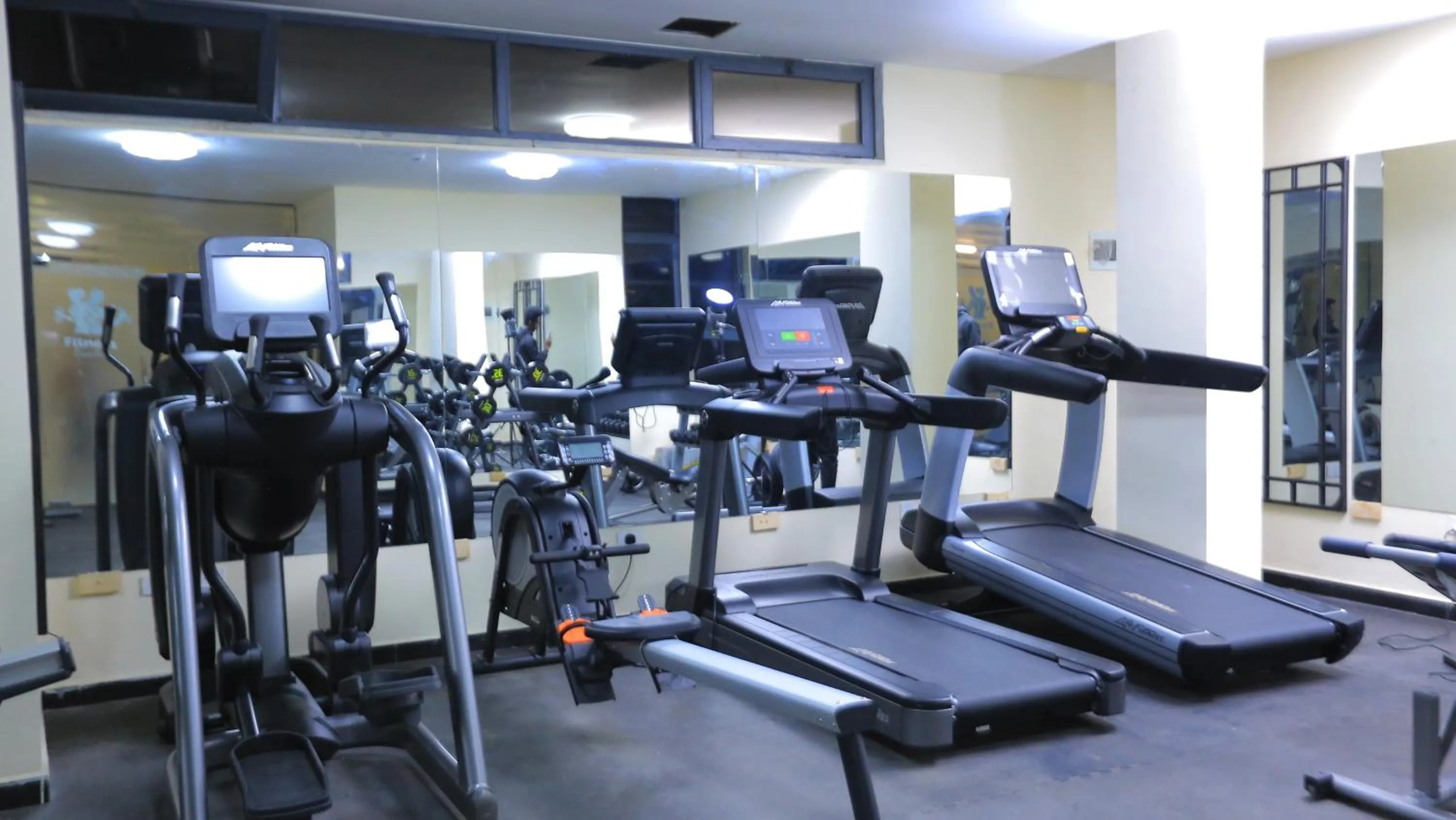 Spa and wellness centre/facilities in Triple E Hotel and Spa