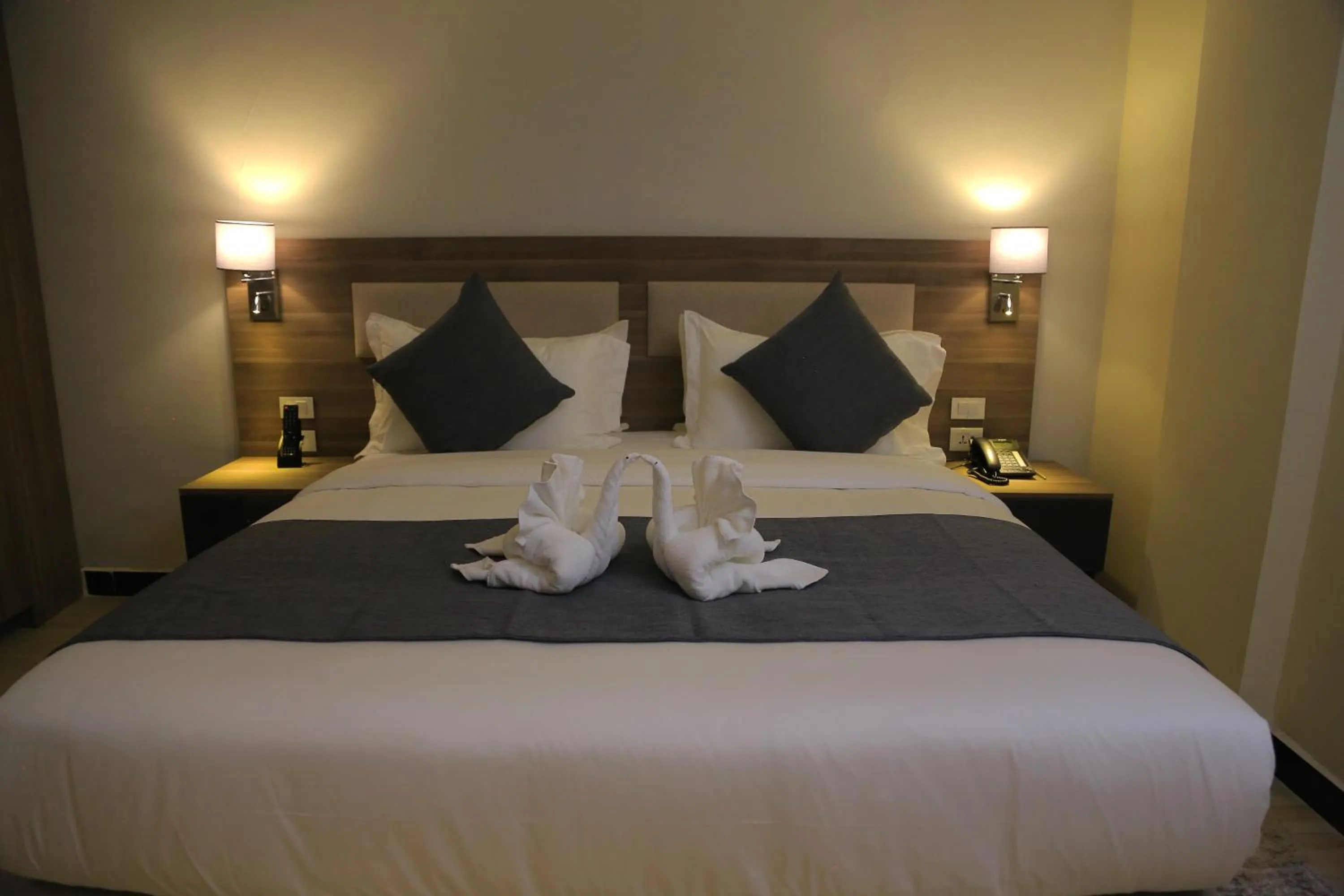 Bedroom, Bed in Triple E Hotel and Spa