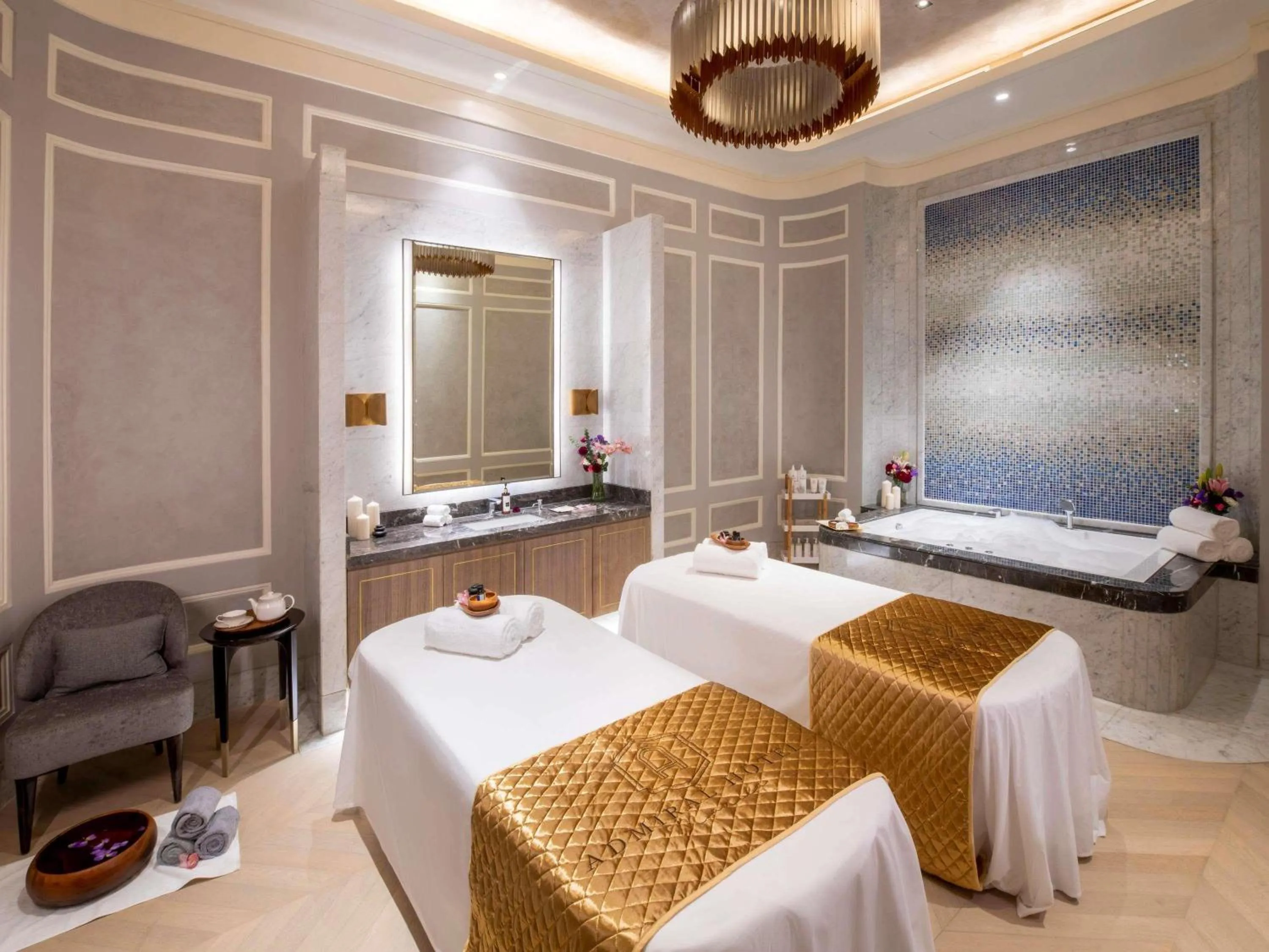 Spa and wellness centre/facilities, Bed in Admiral Hotel Manila - MGallery Collection