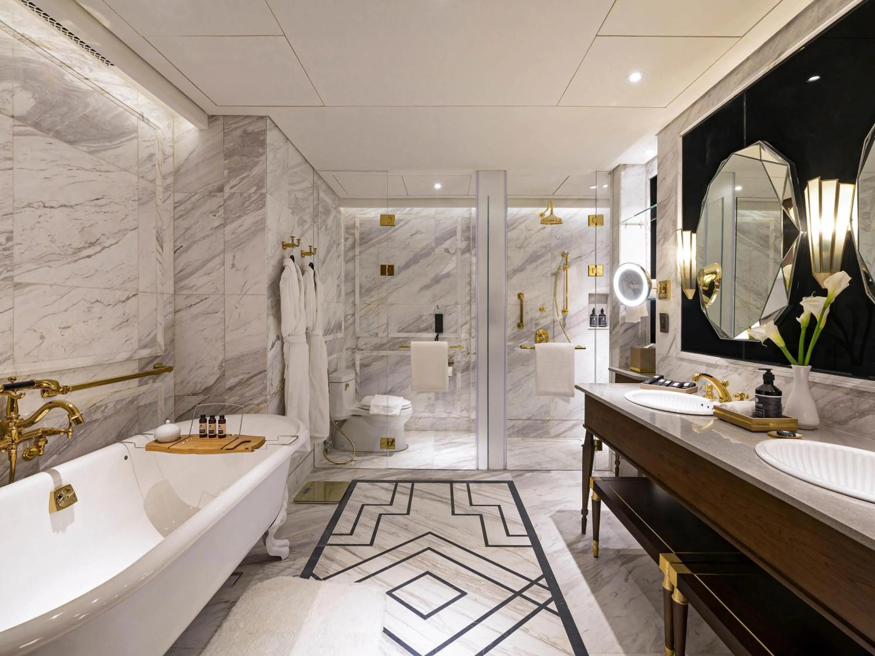 Bedroom in Admiral Hotel Manila - MGallery Collection