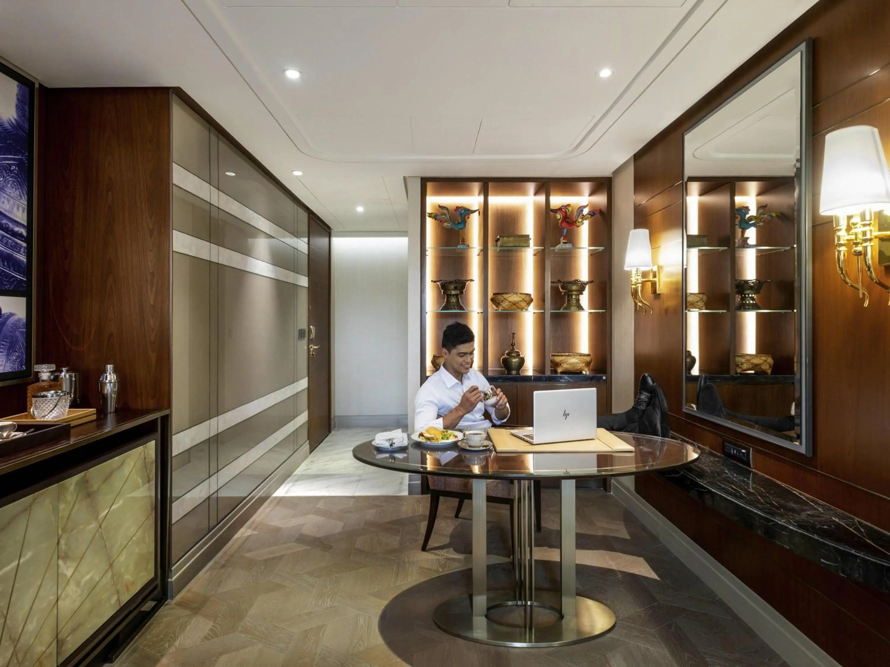 Bedroom in Admiral Hotel Manila - MGallery Collection