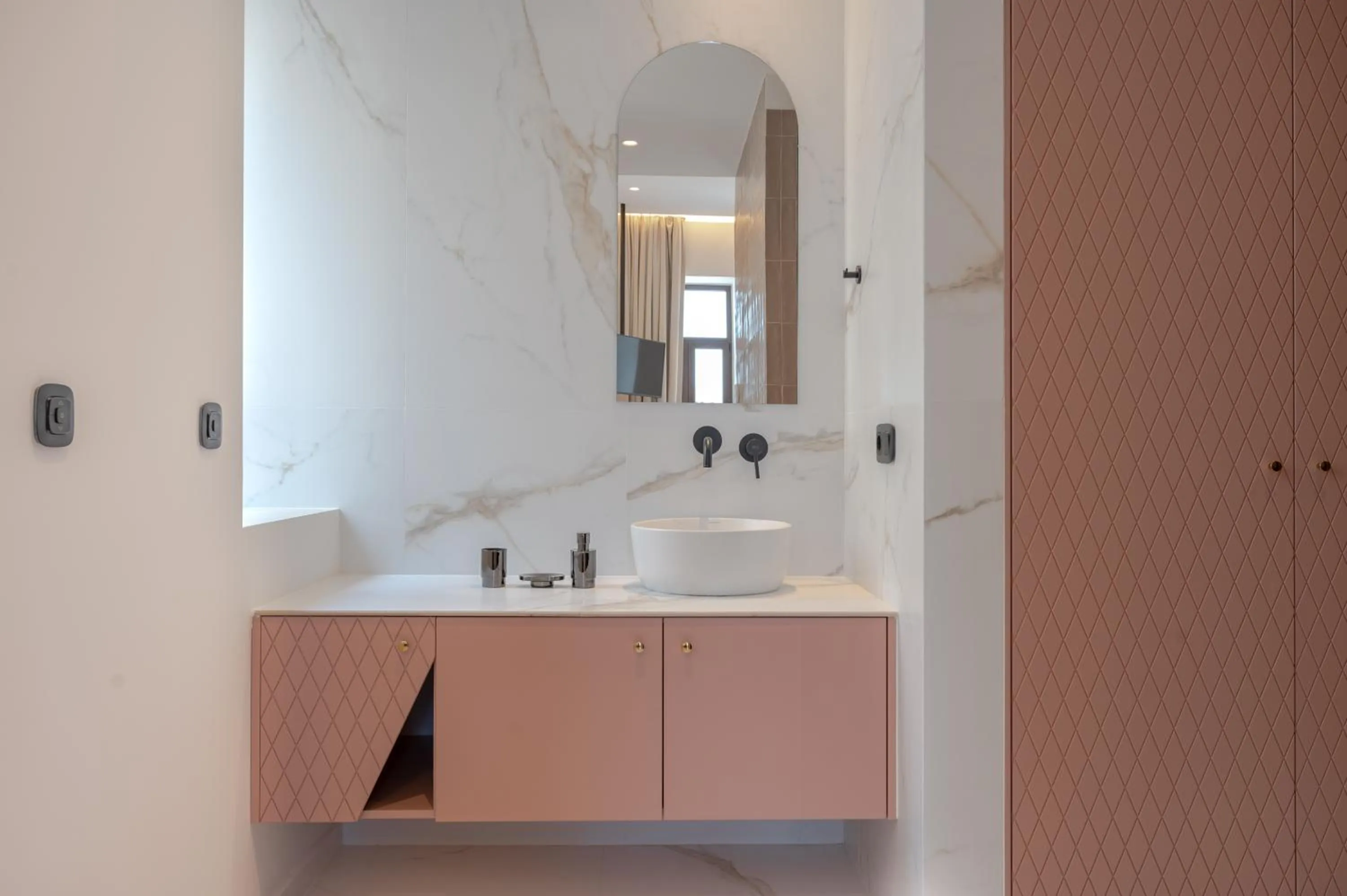 Bathroom in Omma Suites