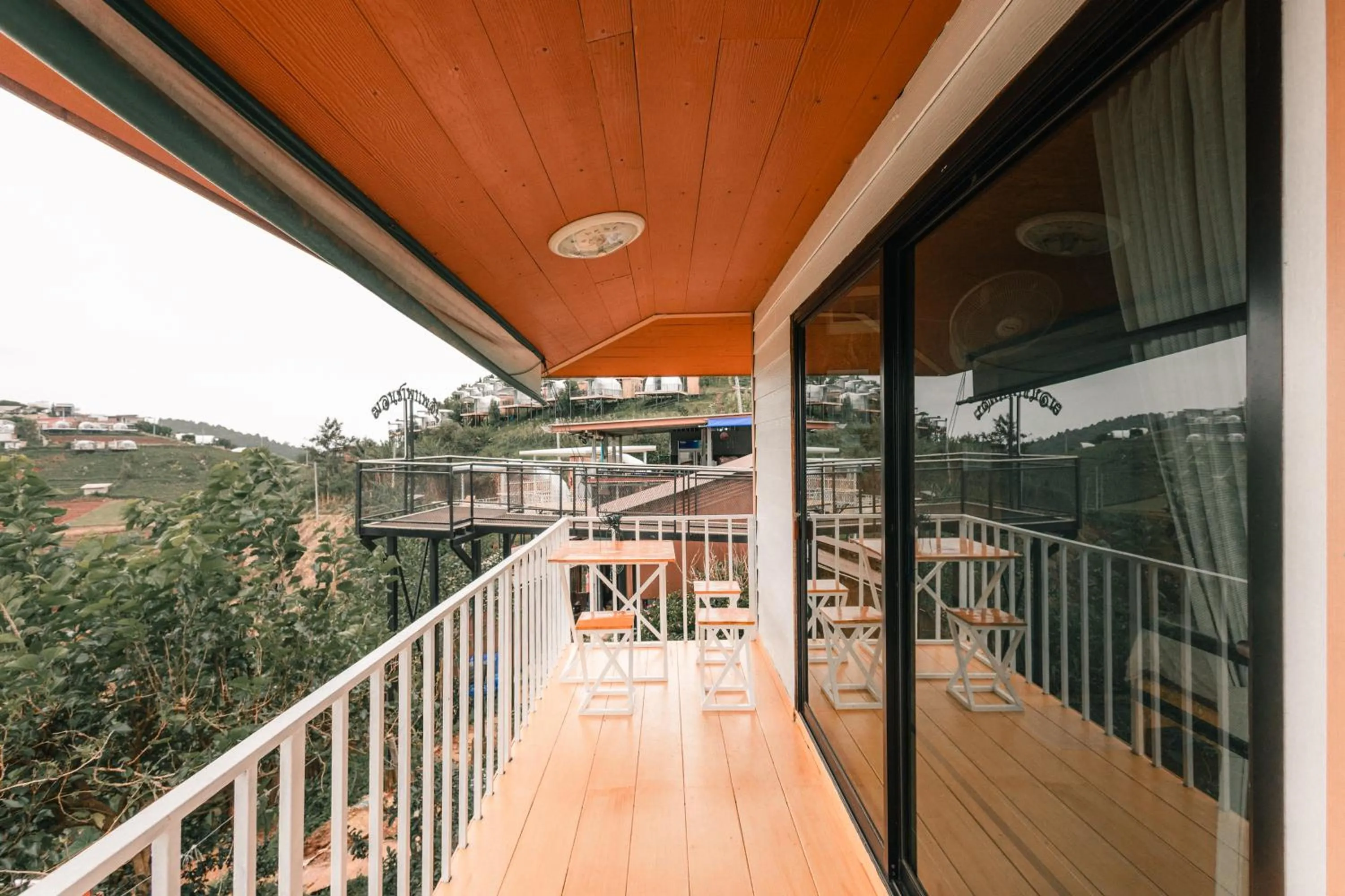 Patio in ม่อนชาพาเพลิน ม่อนแจ่ม Monchapaplearn Monjam