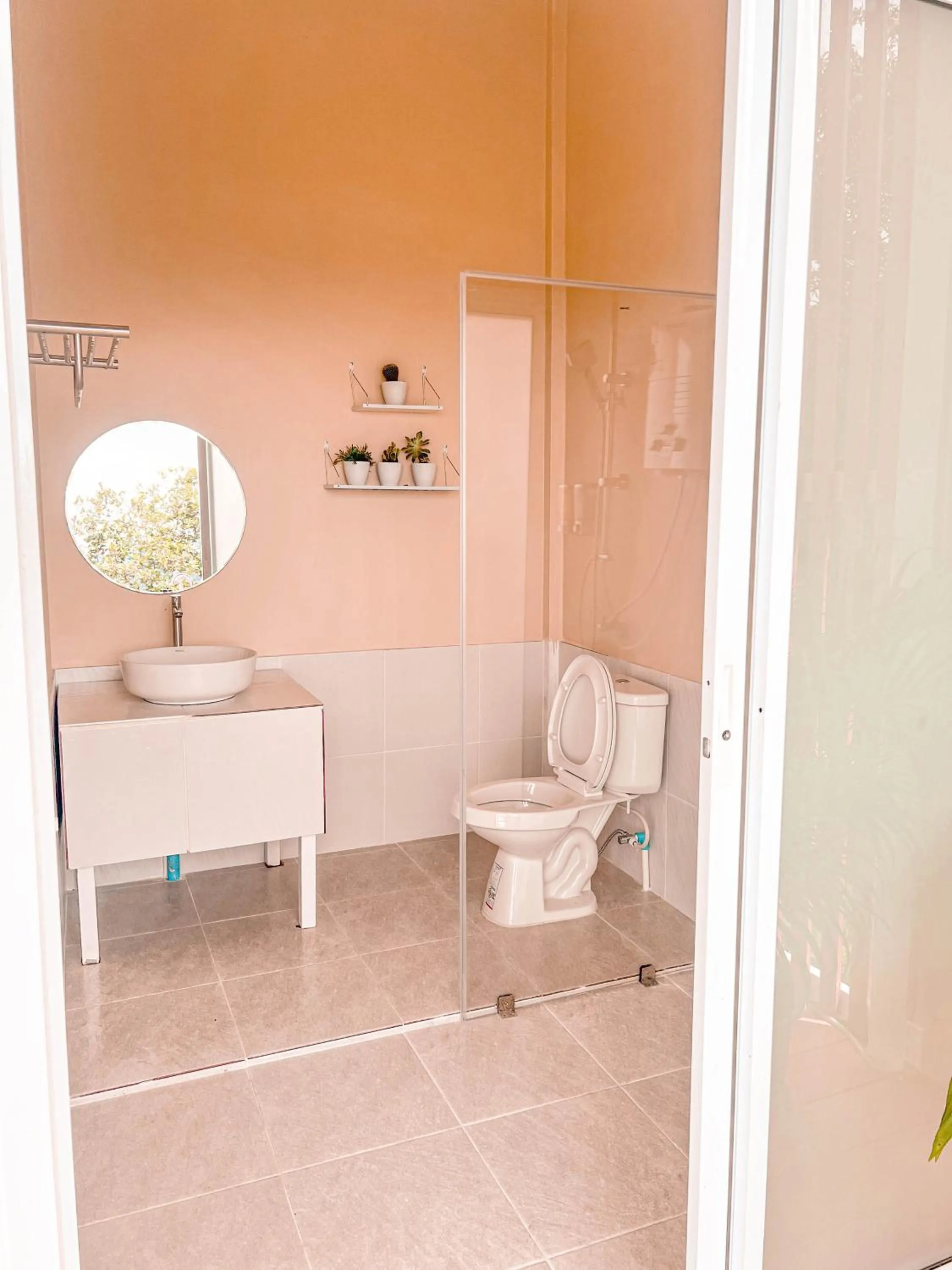 Bathroom in ม่อนชาพาเพลิน ม่อนแจ่ม Monchapaplearn Monjam