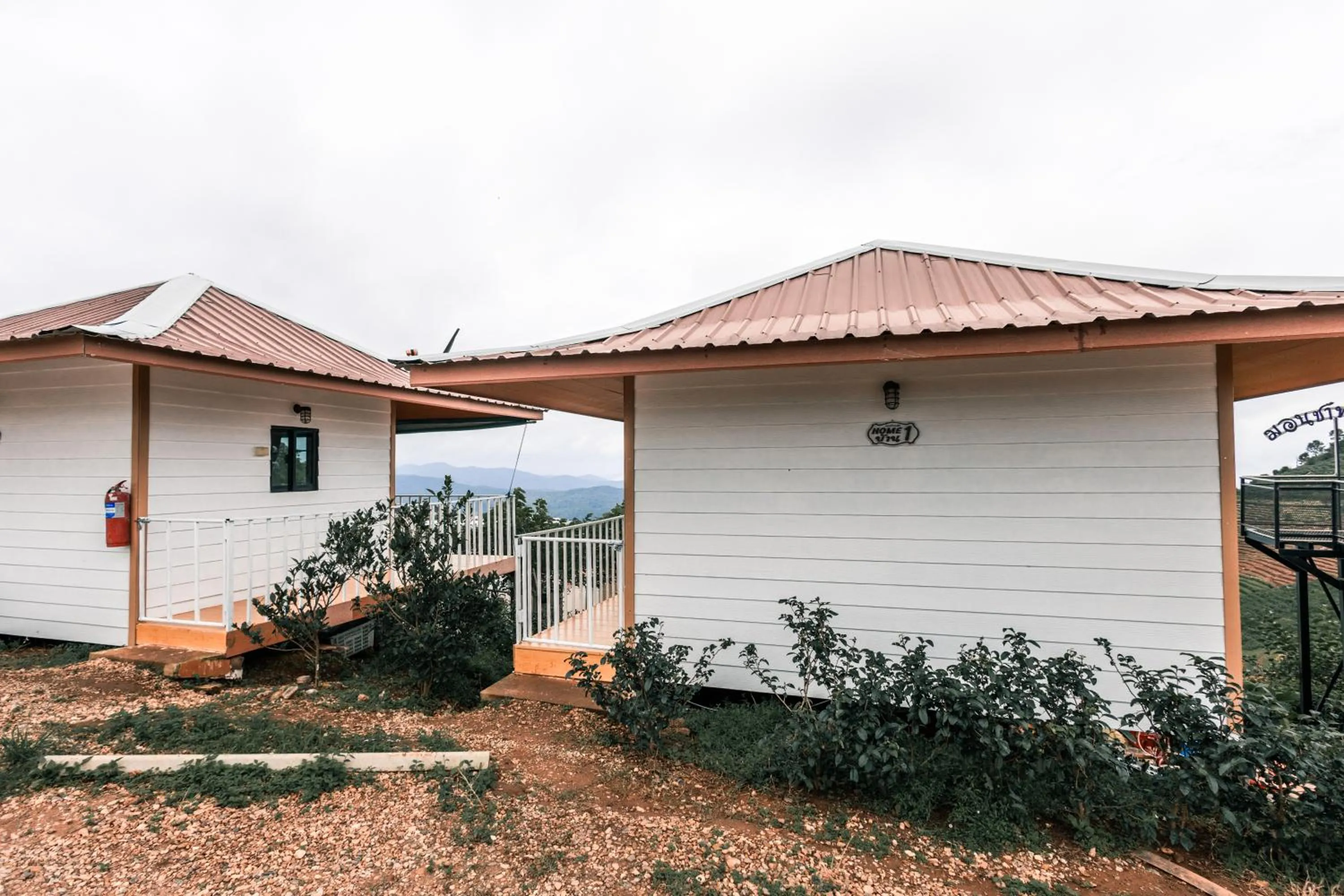 Property building in ม่อนชาพาเพลิน ม่อนแจ่ม Monchapaplearn Monjam