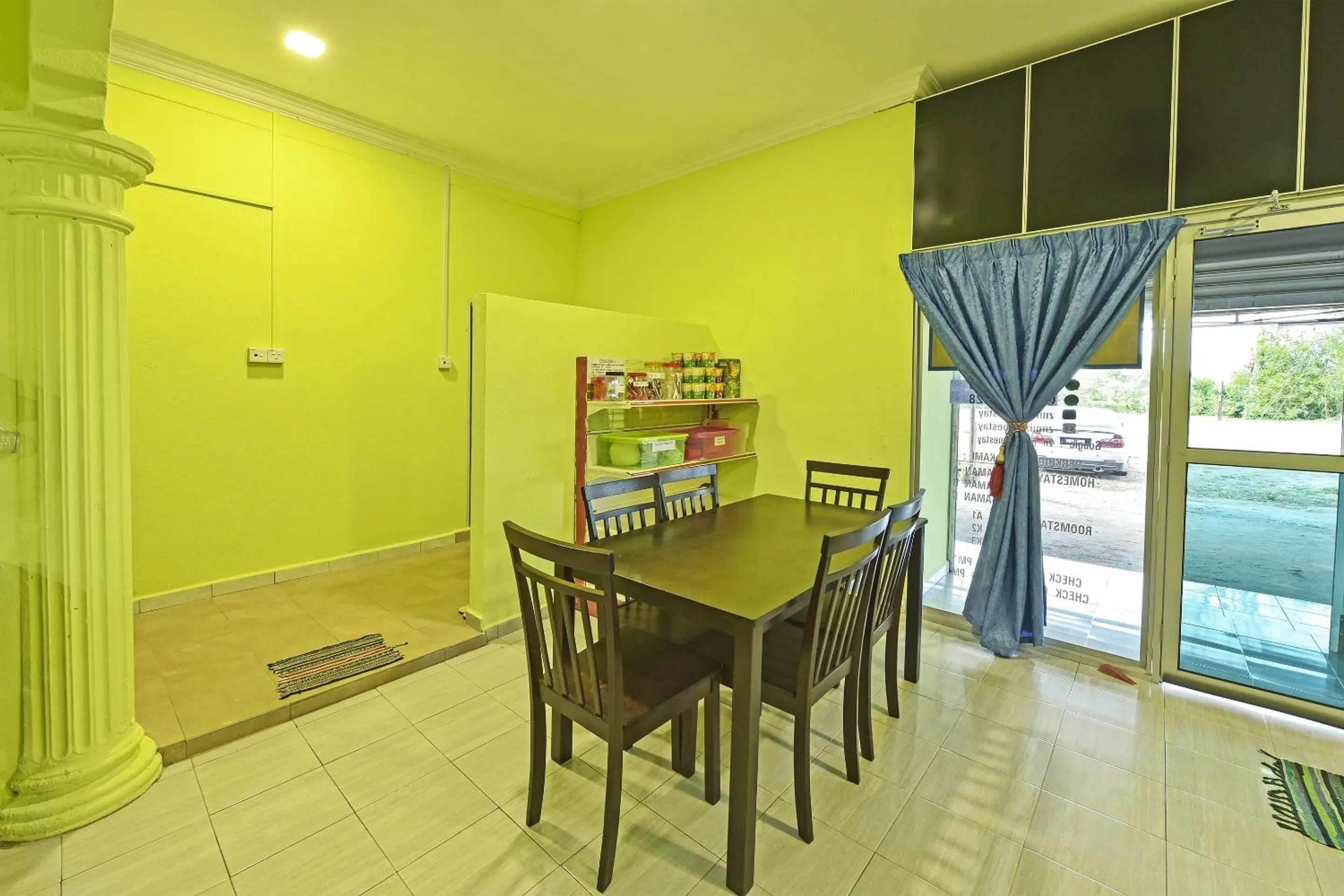Lobby or reception in Hotel O Zn Mix Homestay & Roomstay