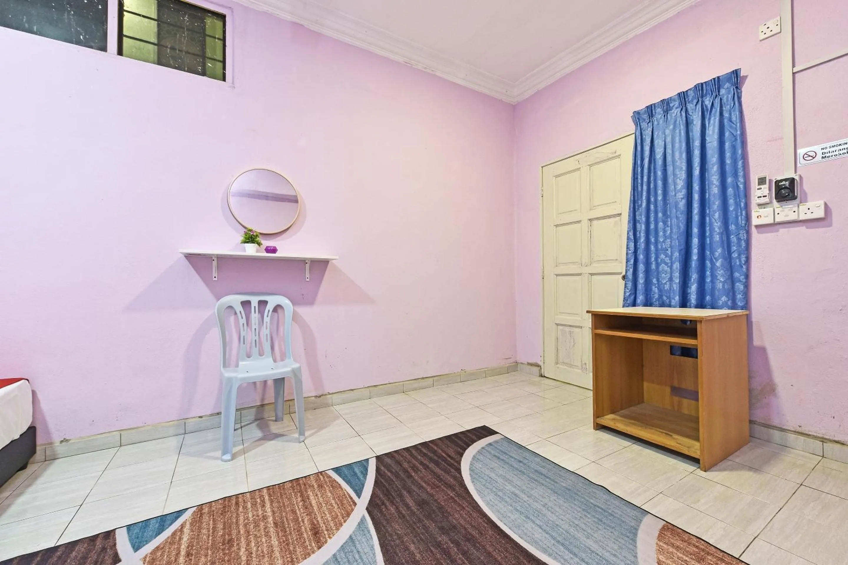 Bedroom in Hotel O Zn Mix Homestay & Roomstay