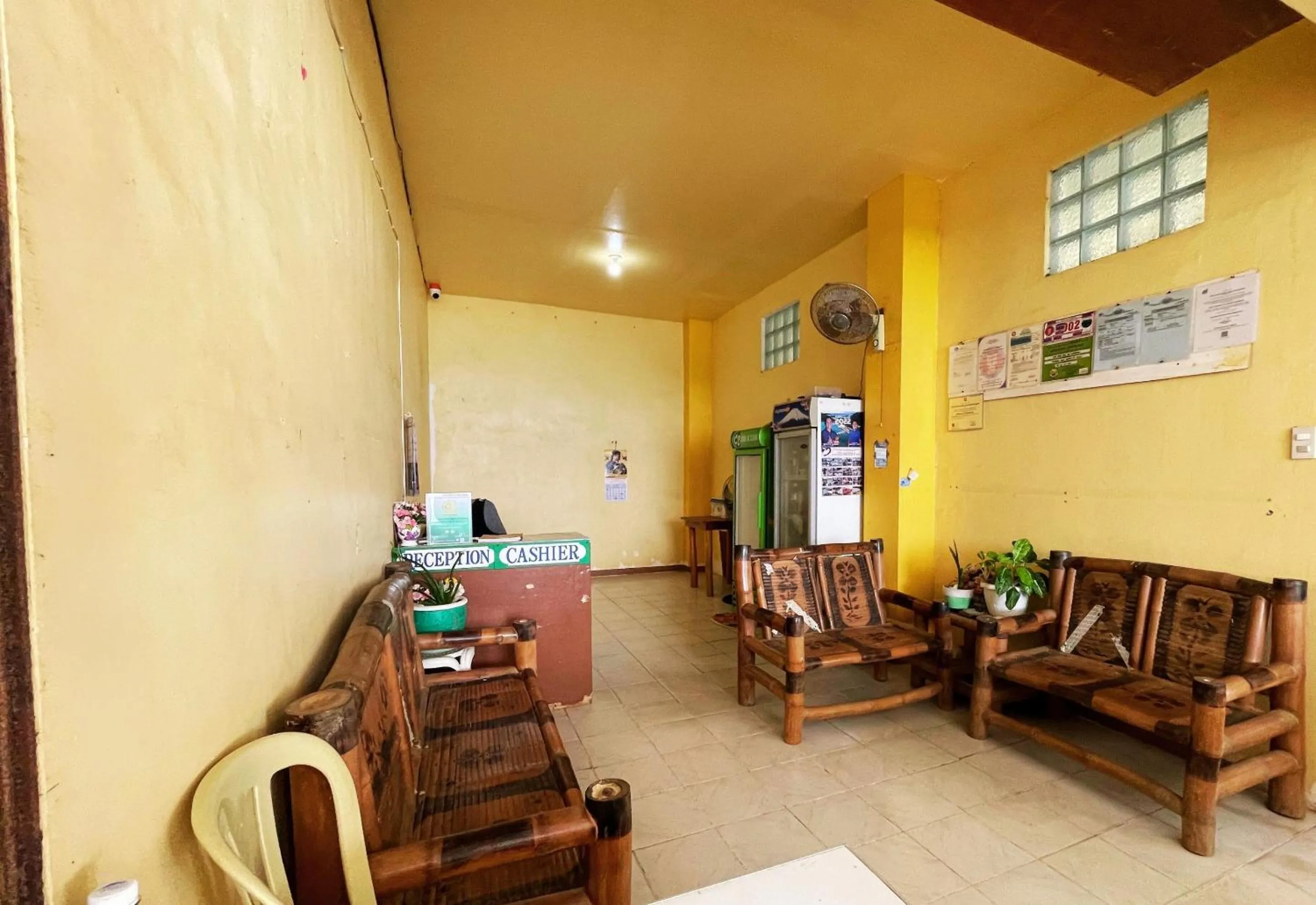 White Beach Hotel Puerto Galera powered by Cocotel