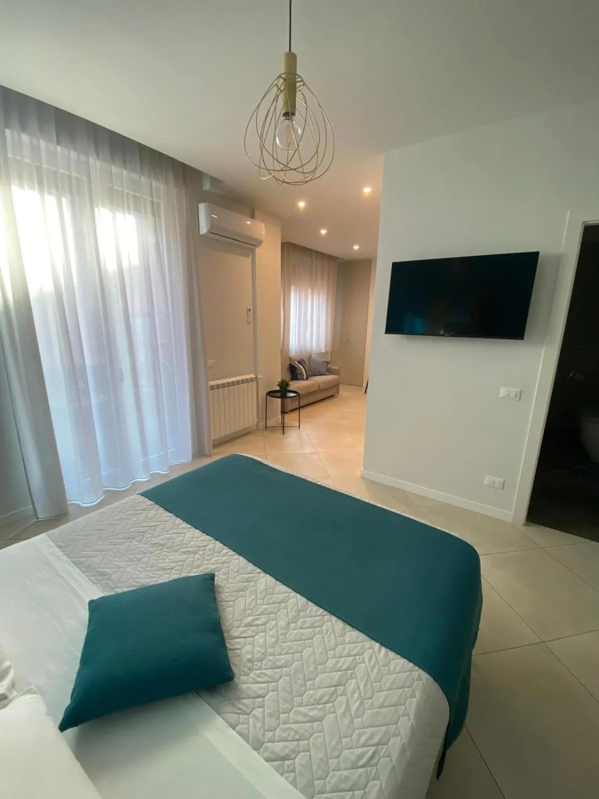 Bedroom, Bed in Maqueda Suites