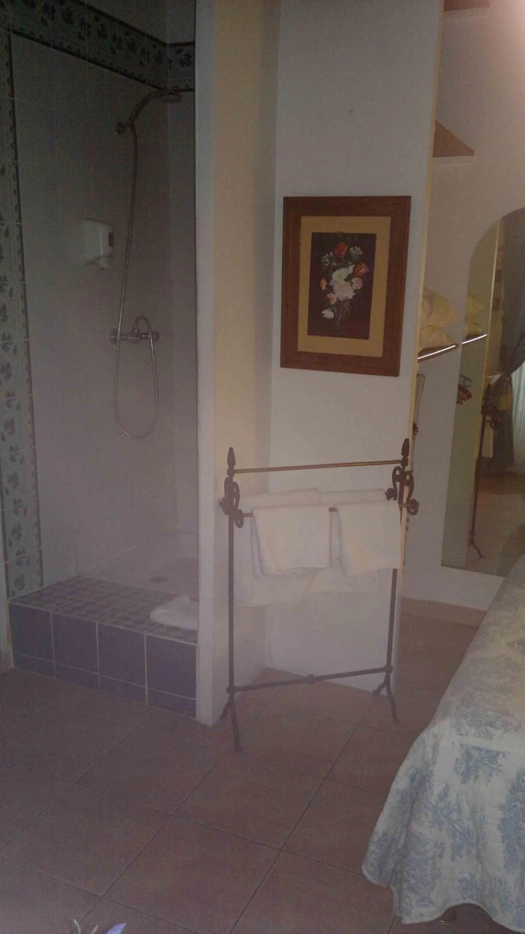 Decorative detail in Hôtel Restaurant L'Aiglon