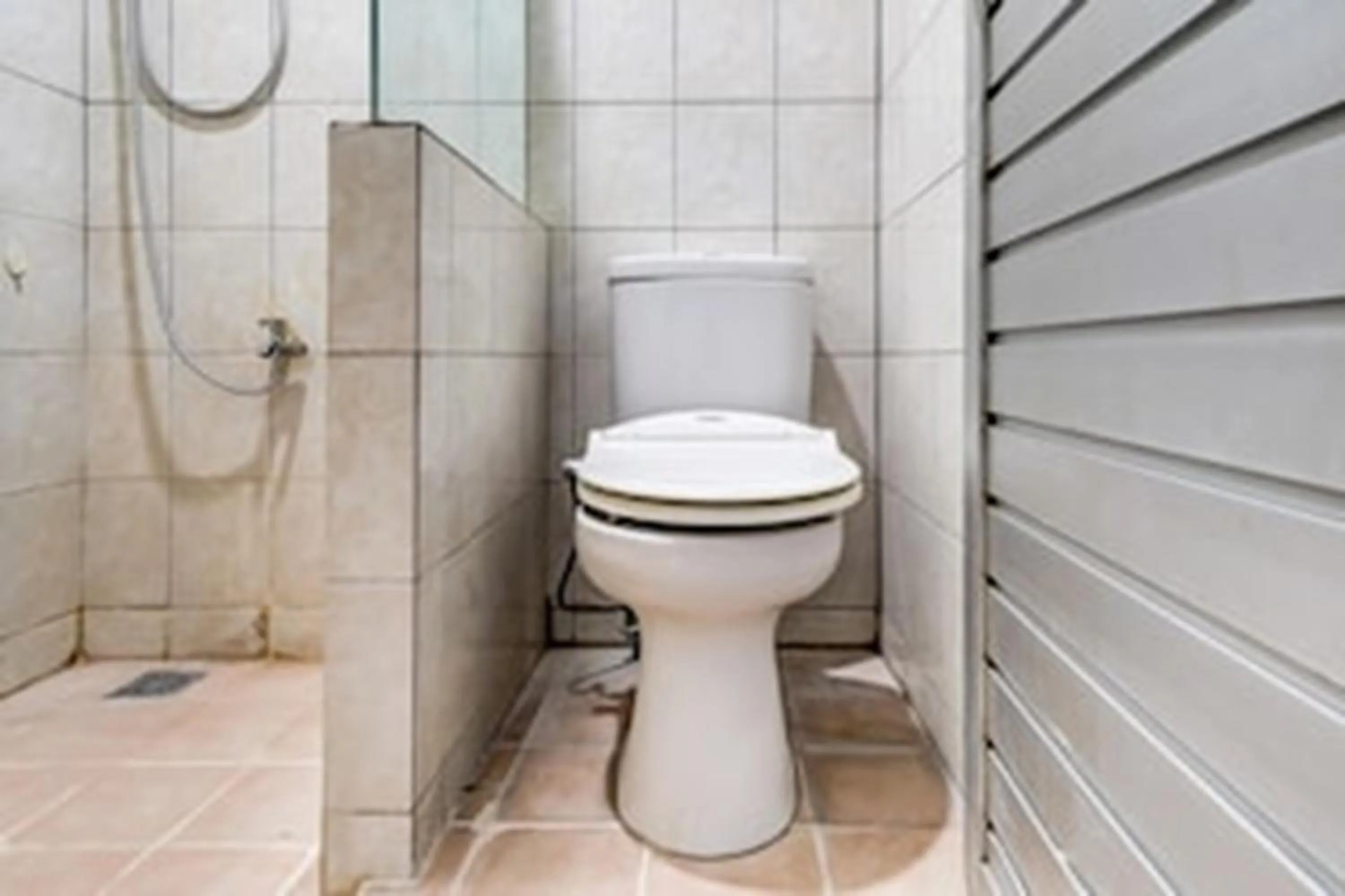 Bathroom in Hotel O Dago Near Bandung Zoo Formerly Chatter Place