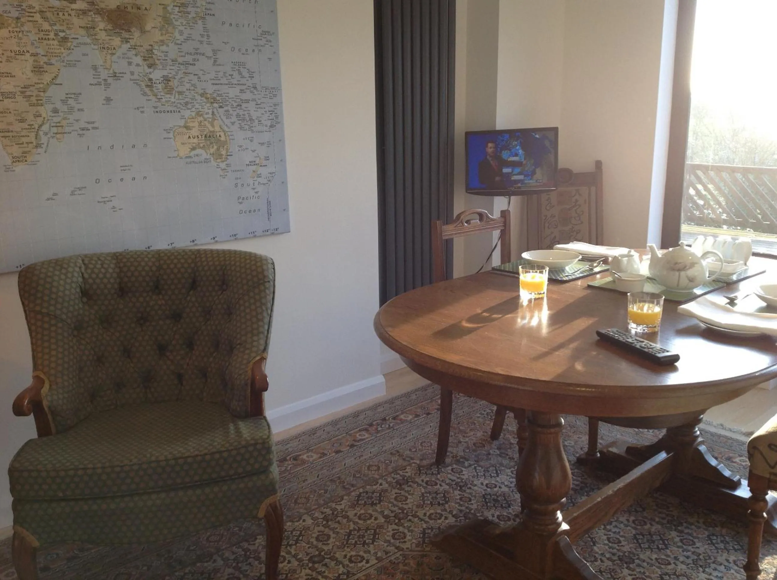 Restaurant/places to eat in Redroofs