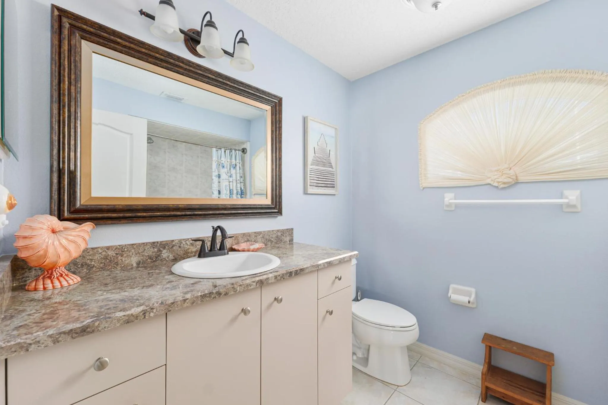 Kitchen or kitchenette in Dock Holliday