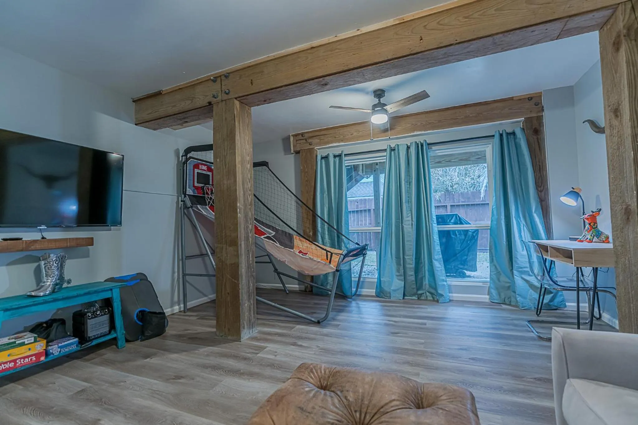 Property building in The Blue Flamingo