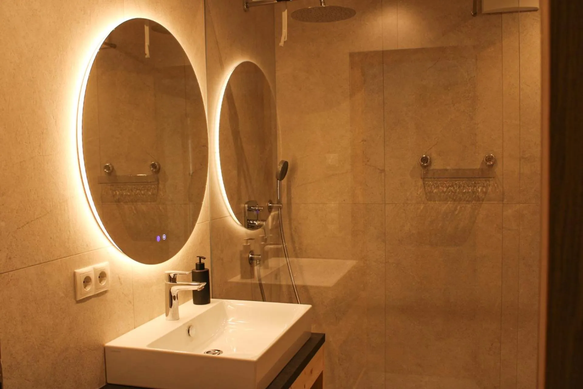 Shower in Residence Klementhof